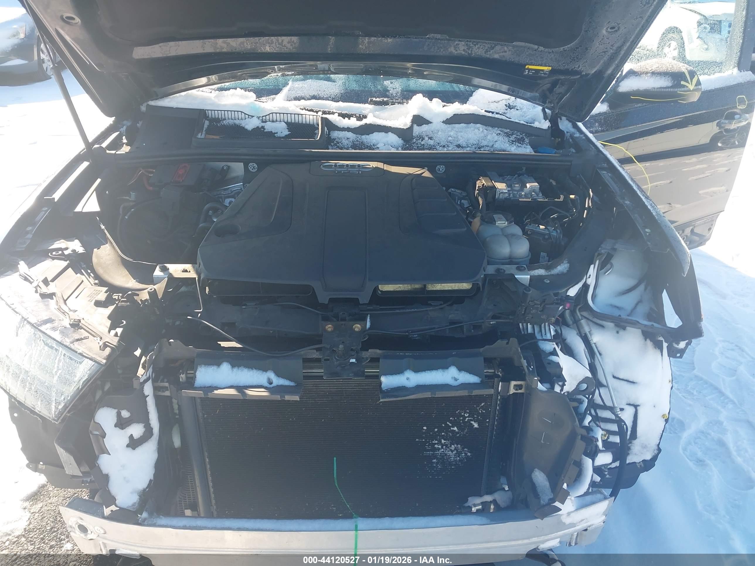 AUDI Q7 image 10