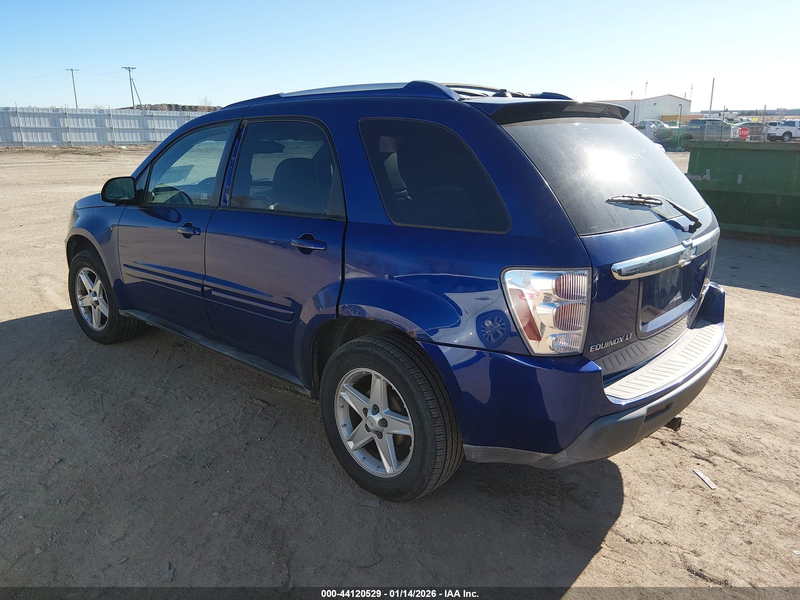 CHEVROLET EQUINOX image 3