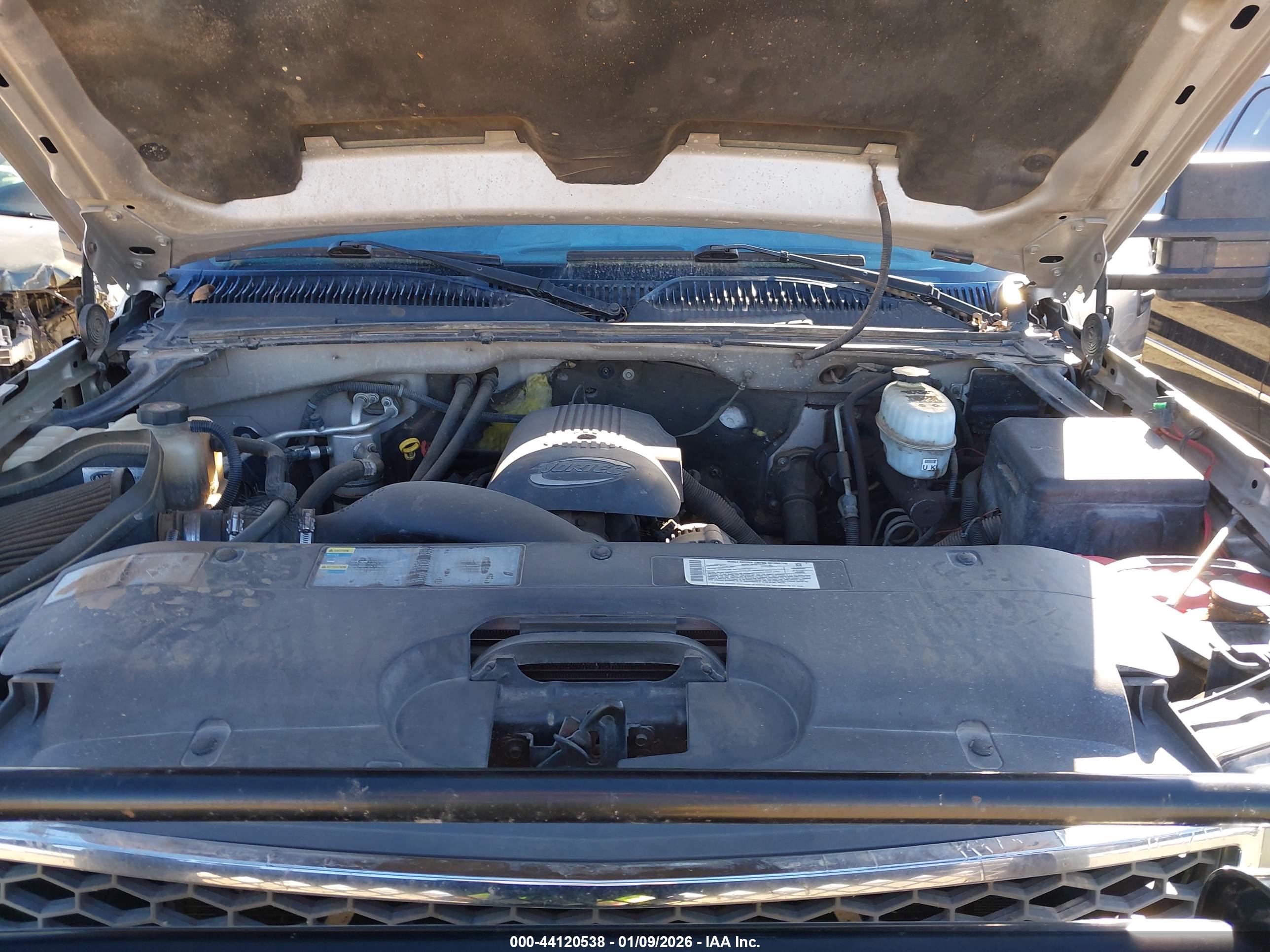 CHEVROLET SILVERADO image 10