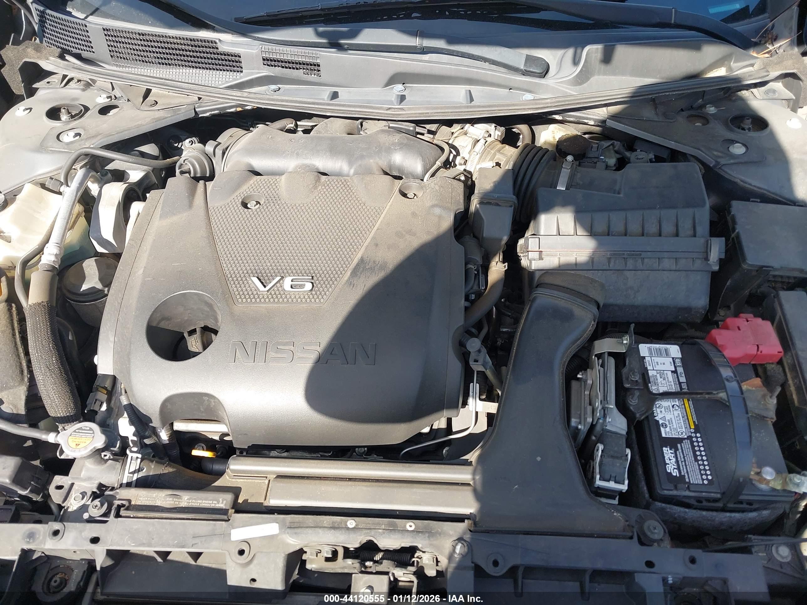 NISSAN MAXIMA image 10