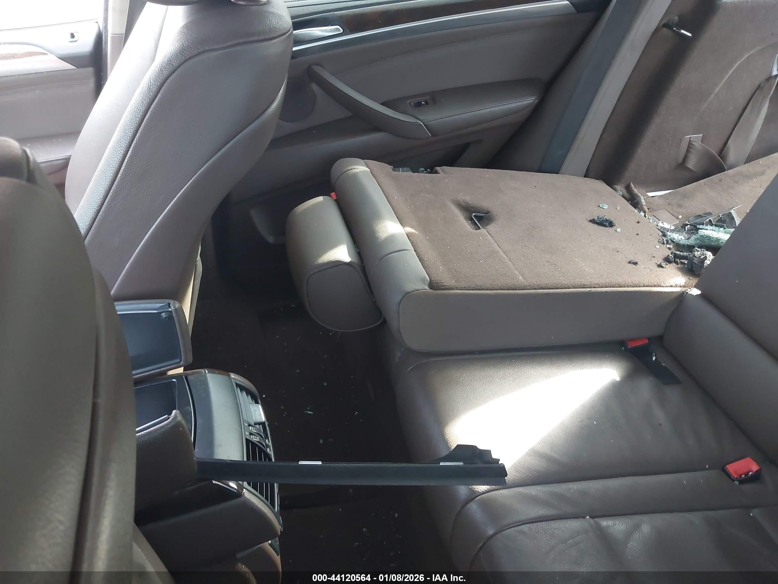 BMW X5 image 8