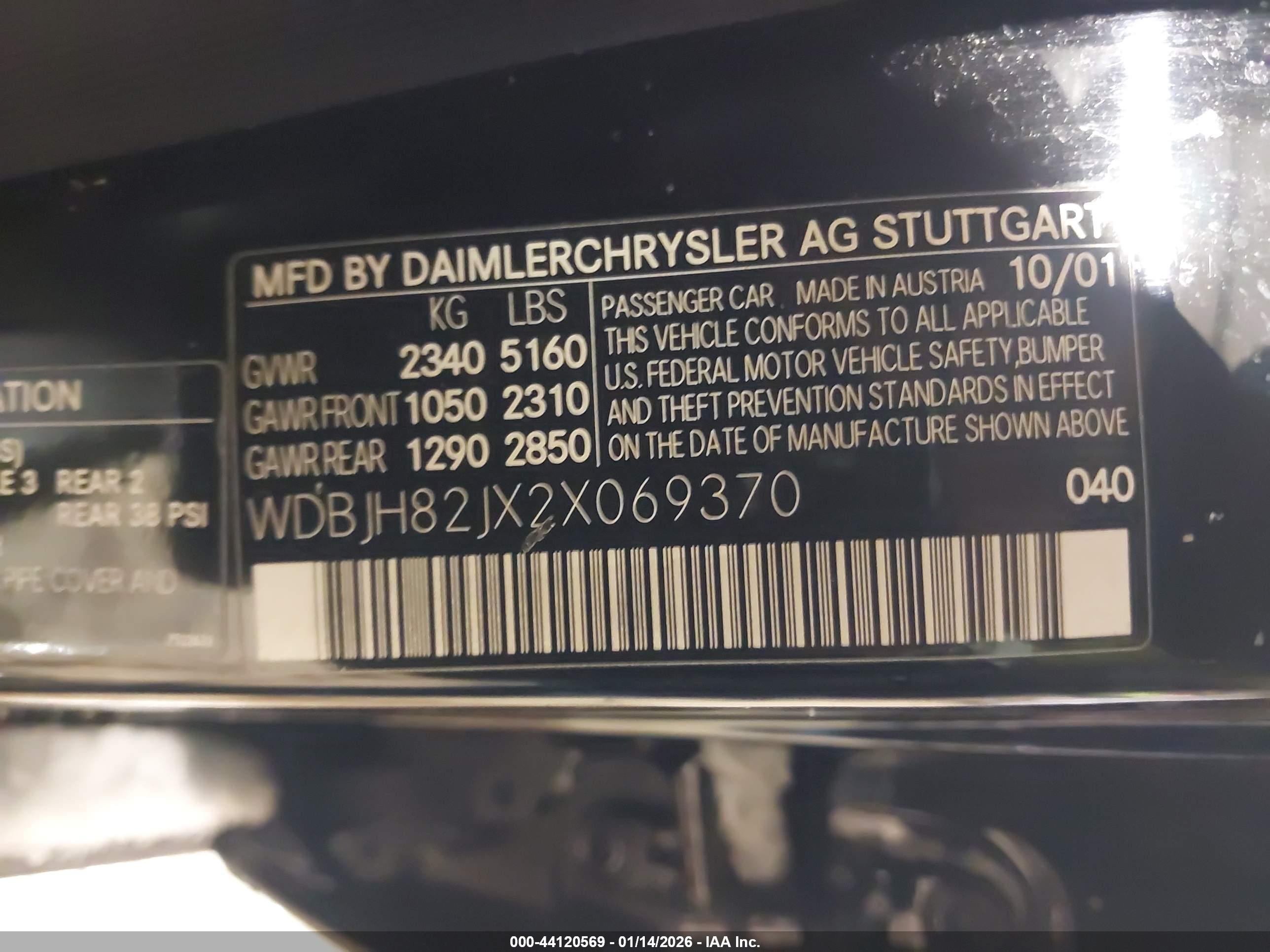 MERCEDES-BENZ E image 9