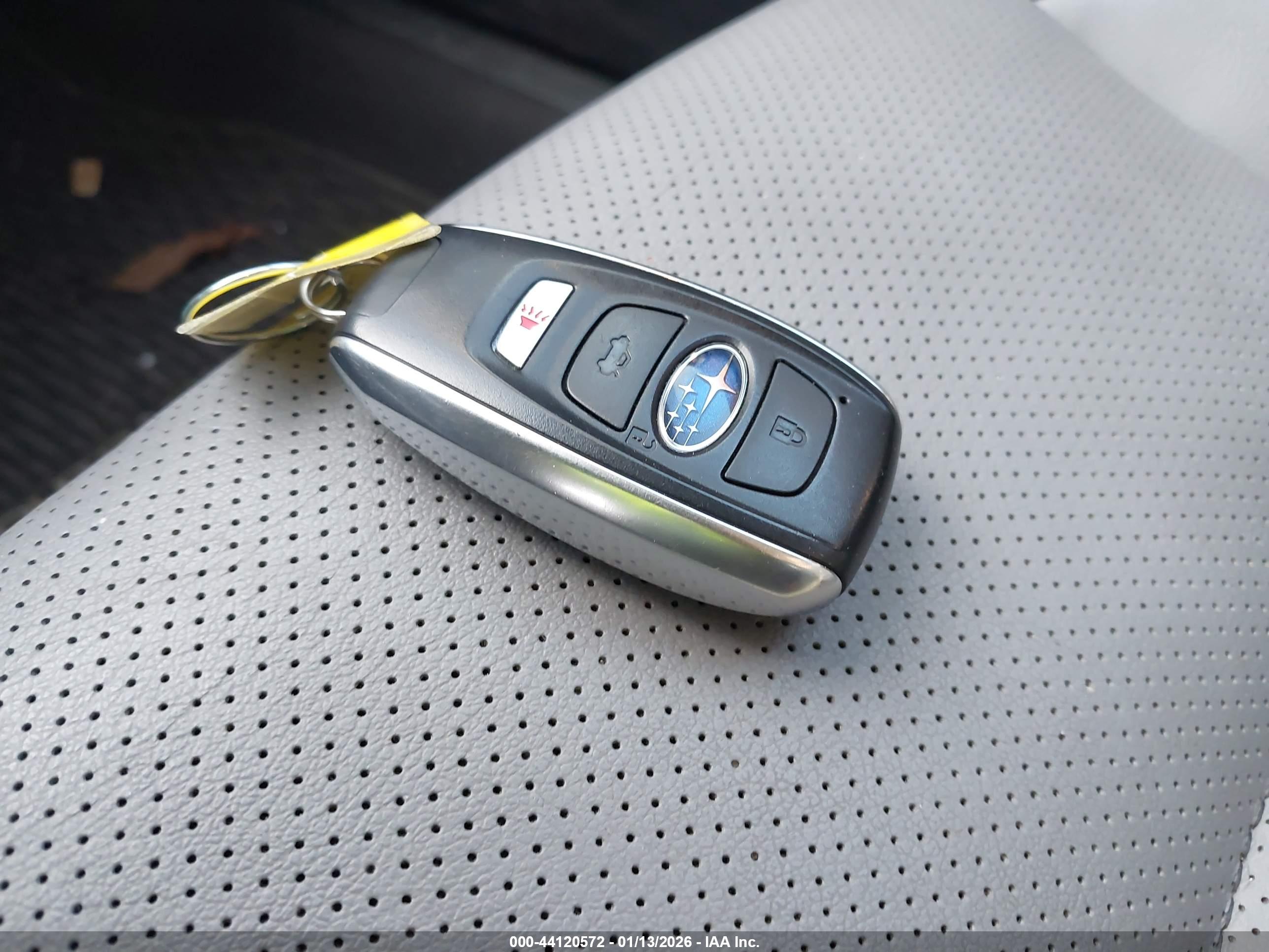 SUBARU OUTBACK image 11