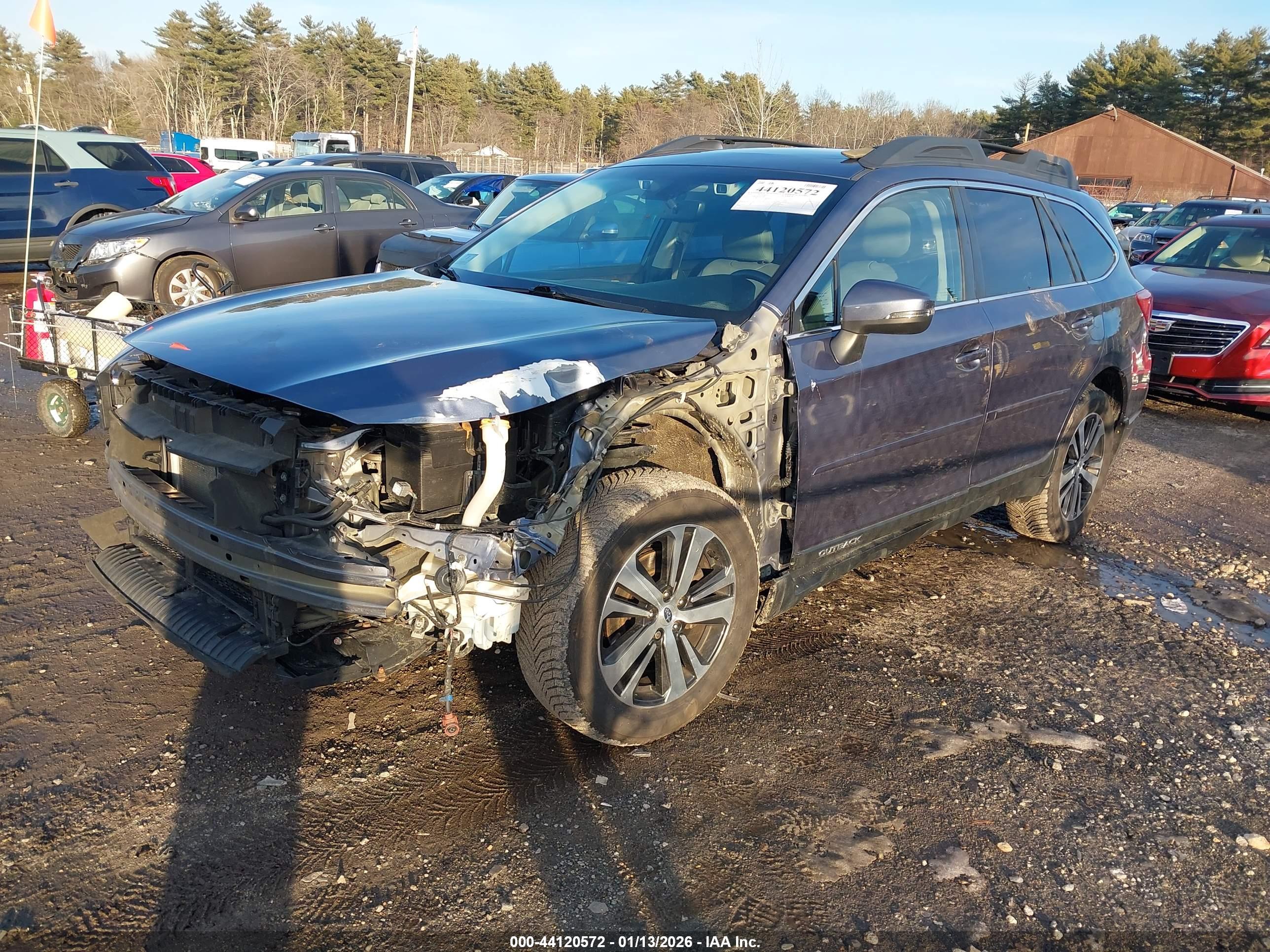 SUBARU OUTBACK image 2