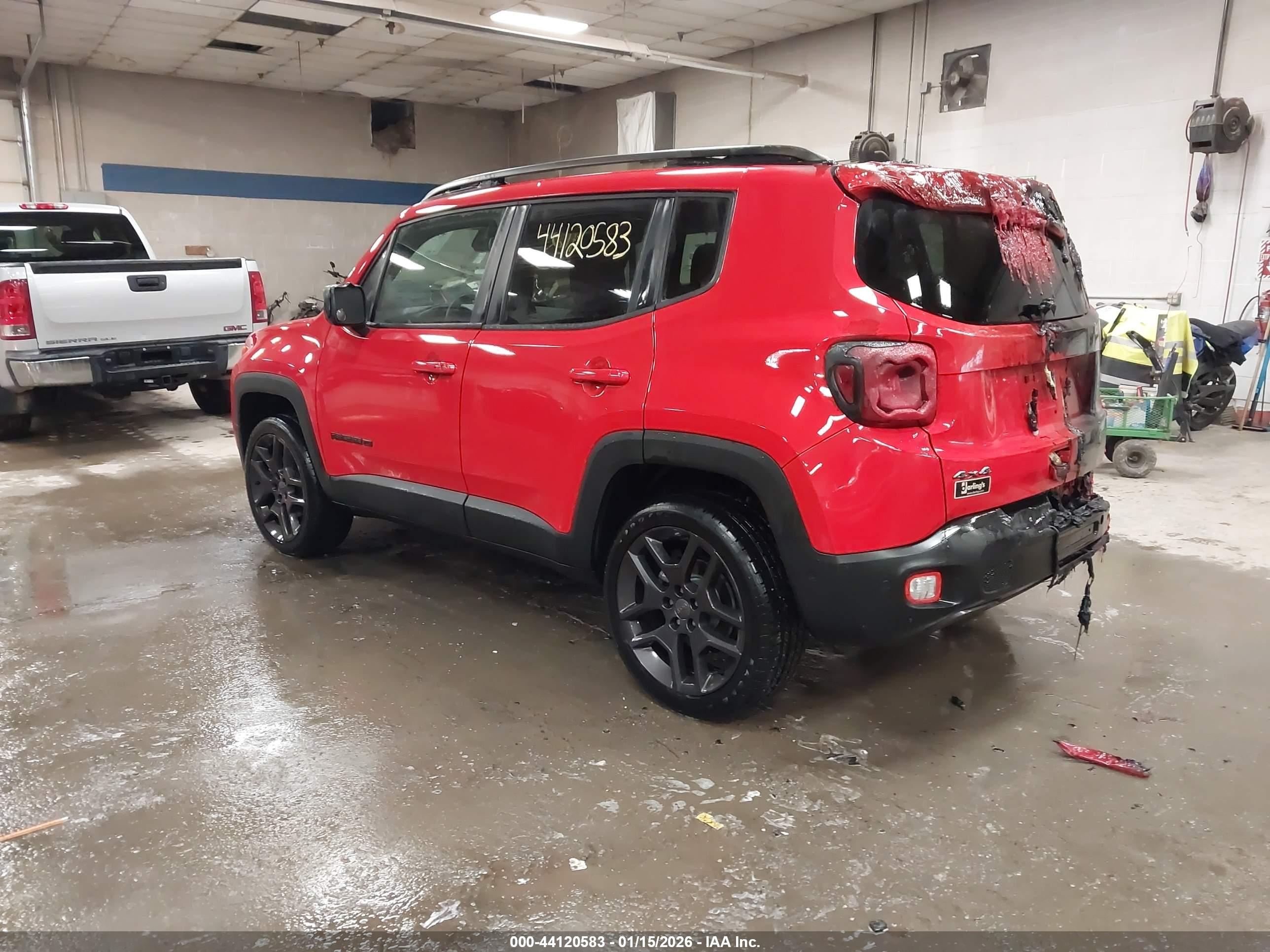 JEEP RENEGADE image 3
