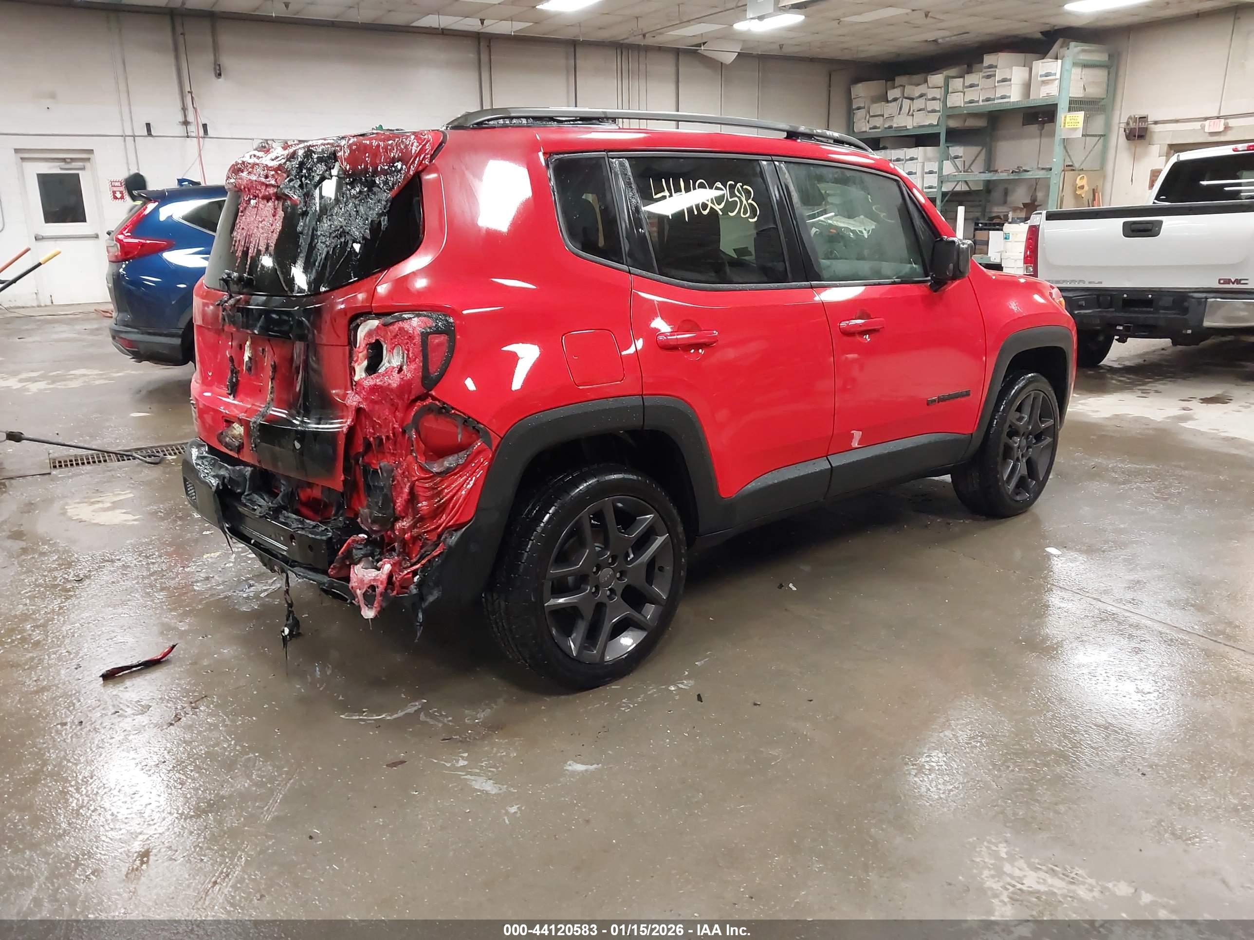 JEEP RENEGADE image 4