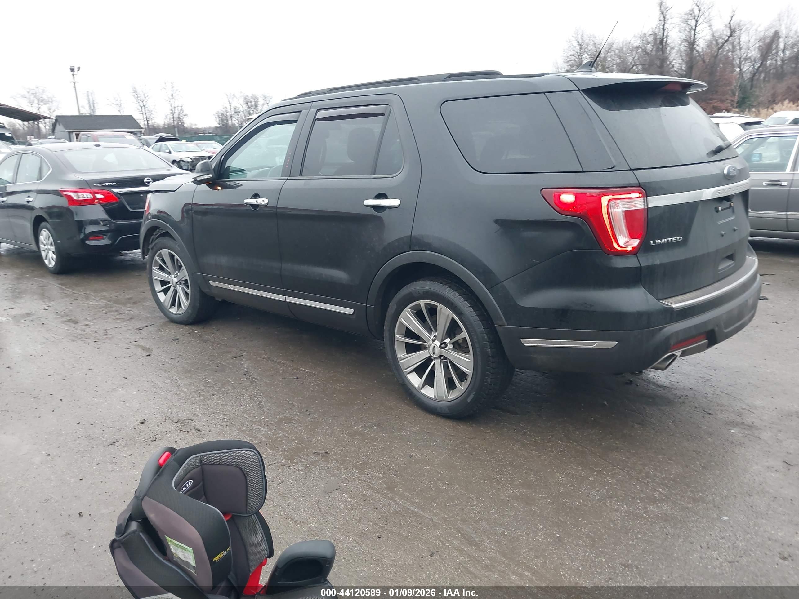 FORD EXPLORER image 3