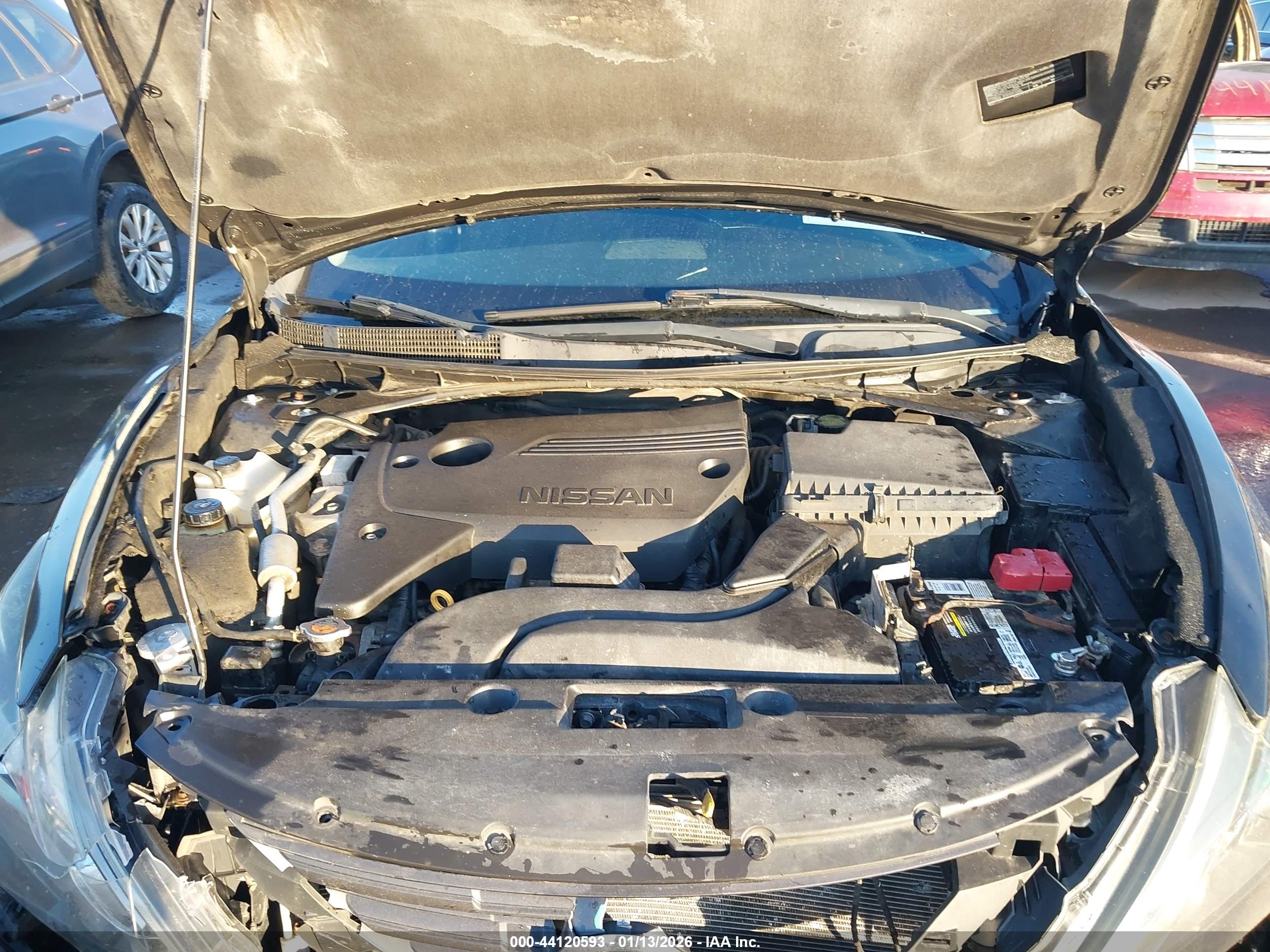 NISSAN ALTIMA image 10