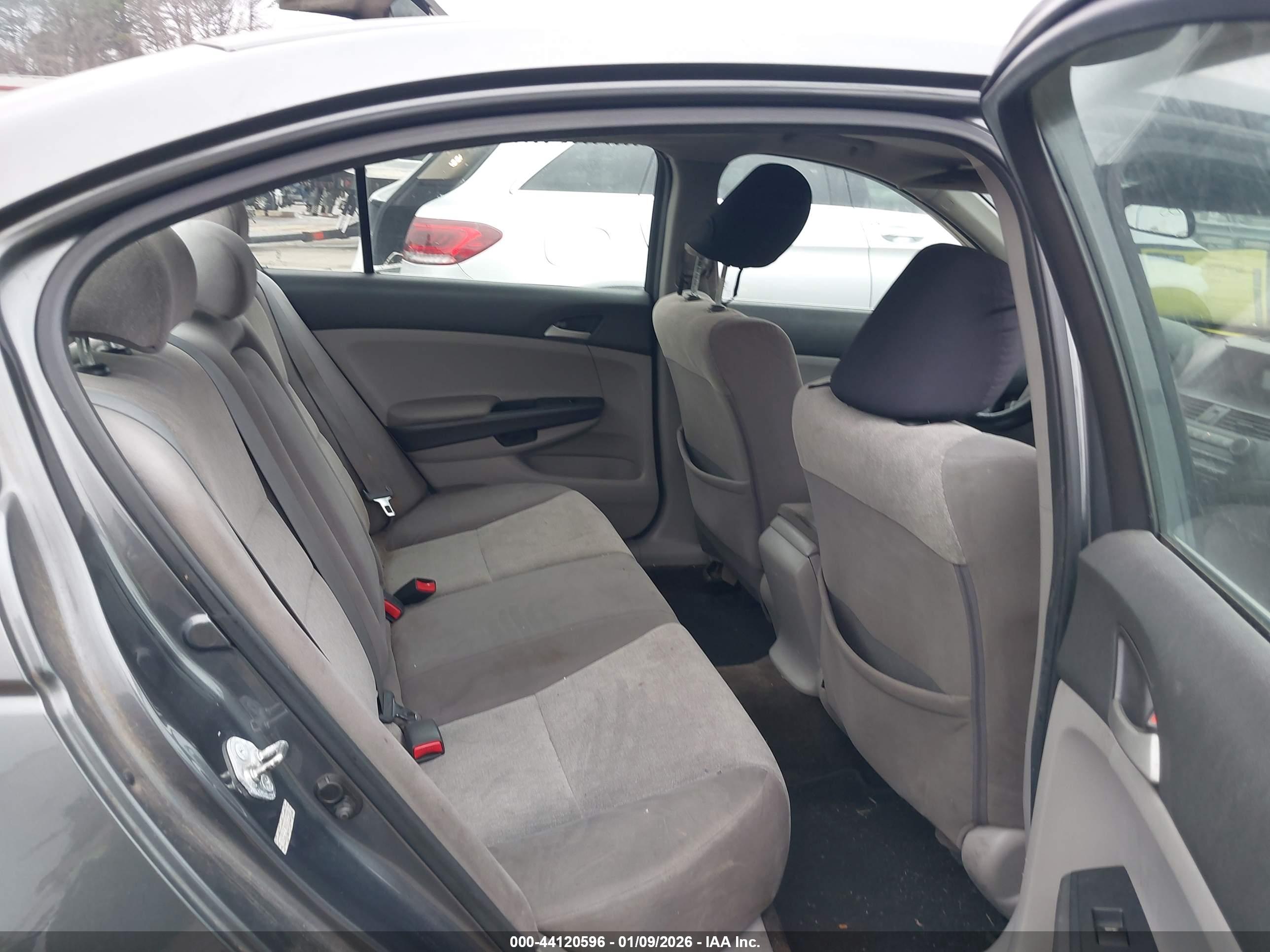 HONDA ACCORD image 8