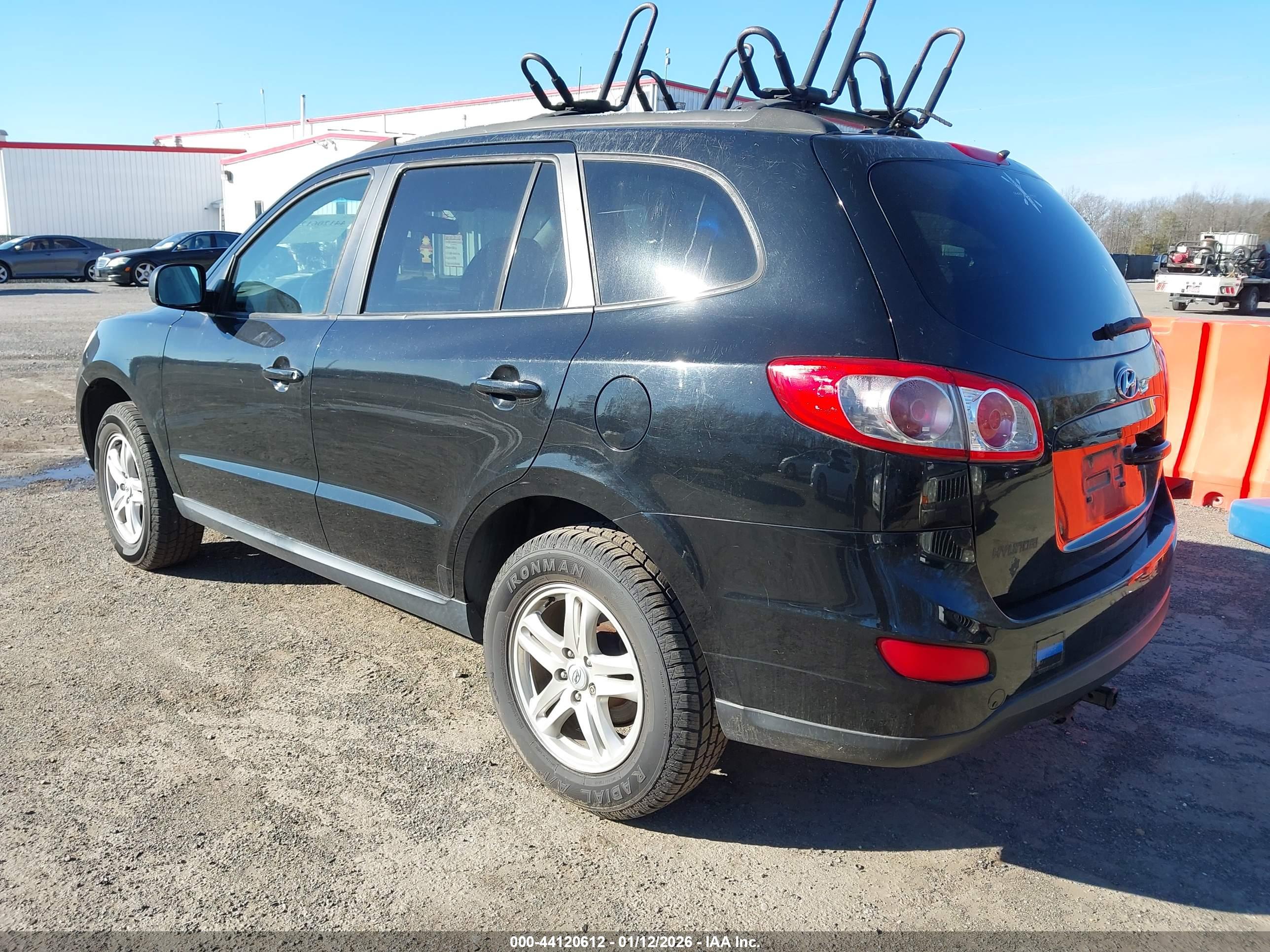 HYUNDAI SANTA image 3