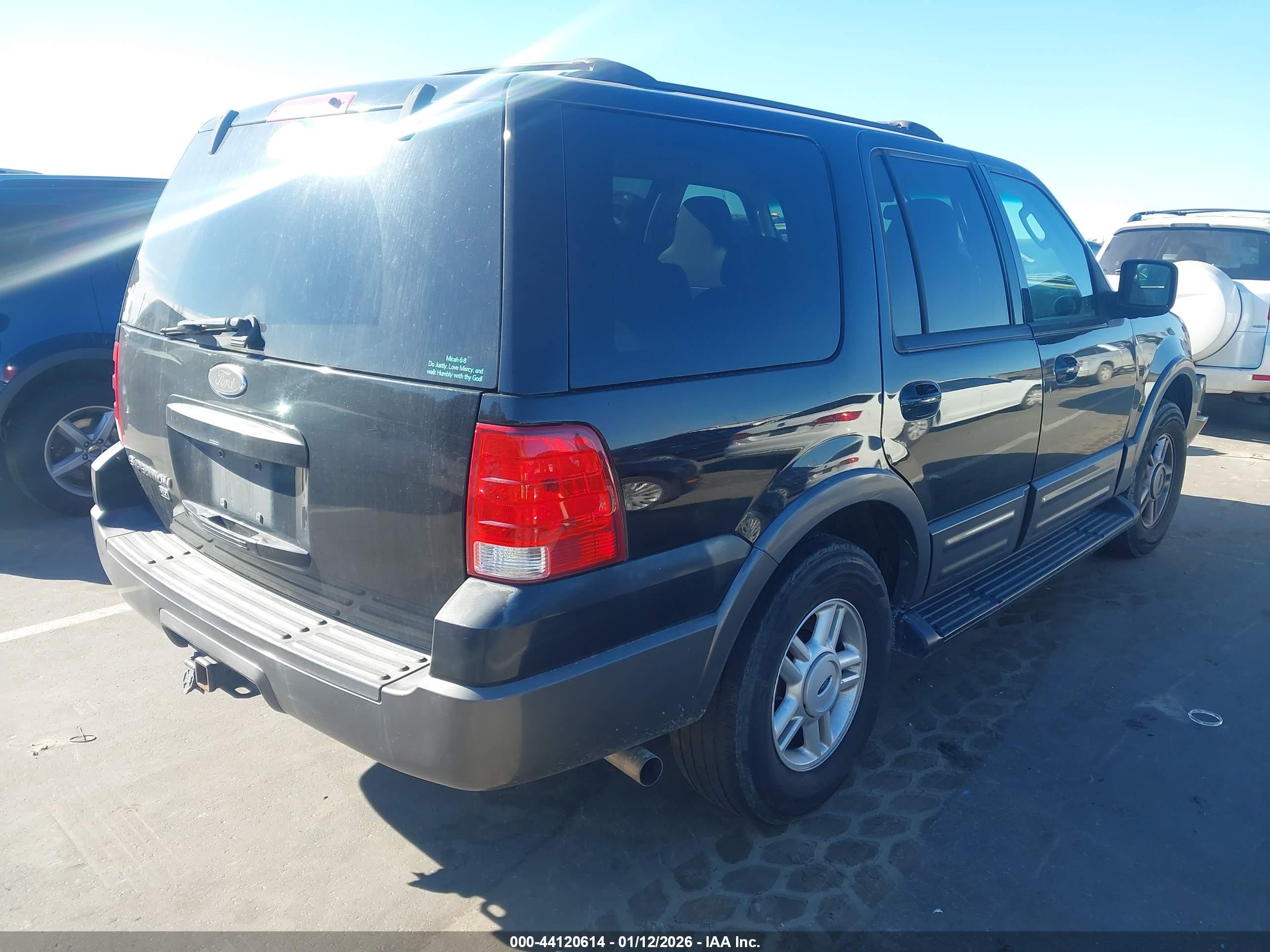 FORD EXPEDITION image 4