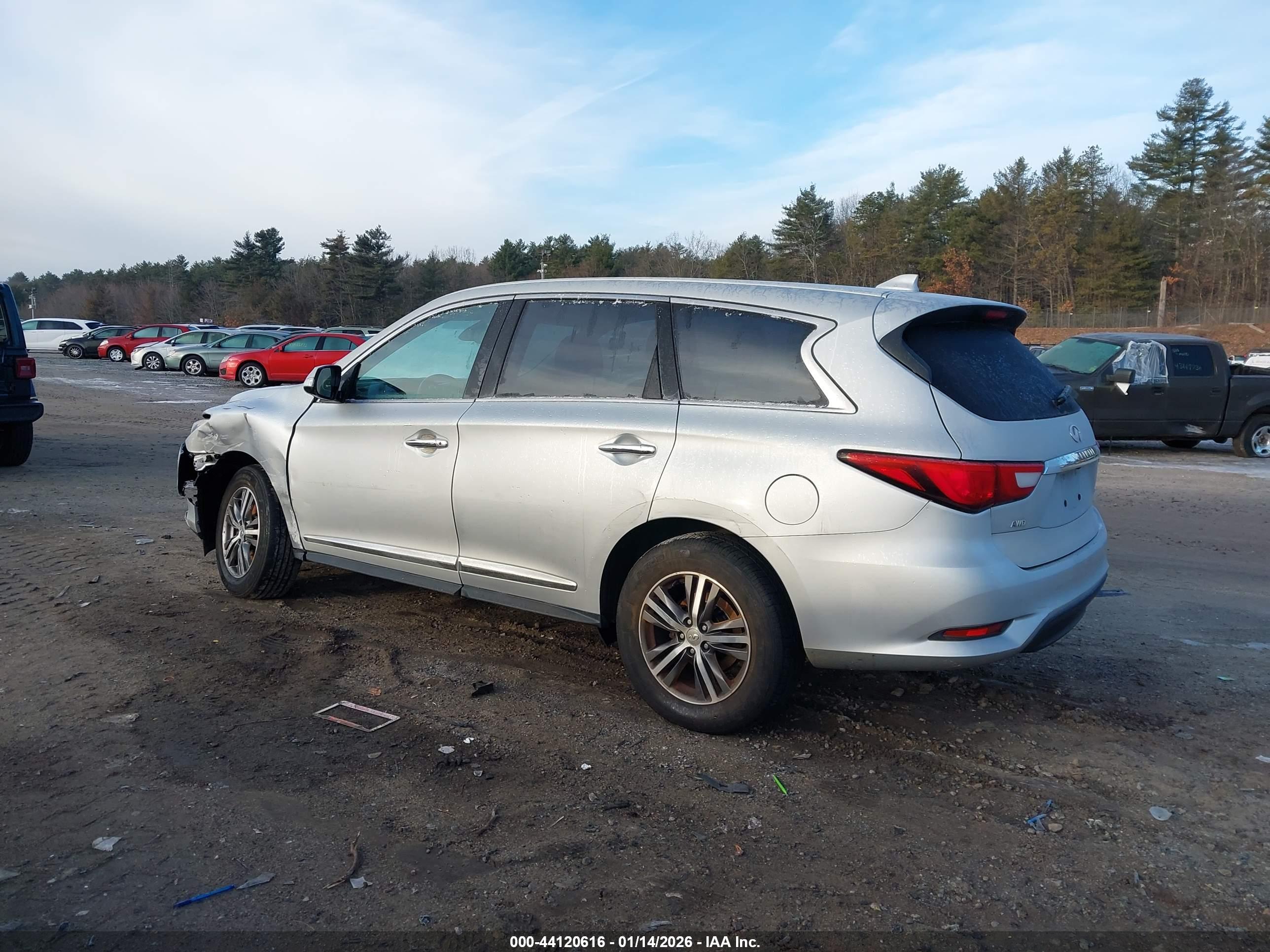 INFINITI QX60 image 3