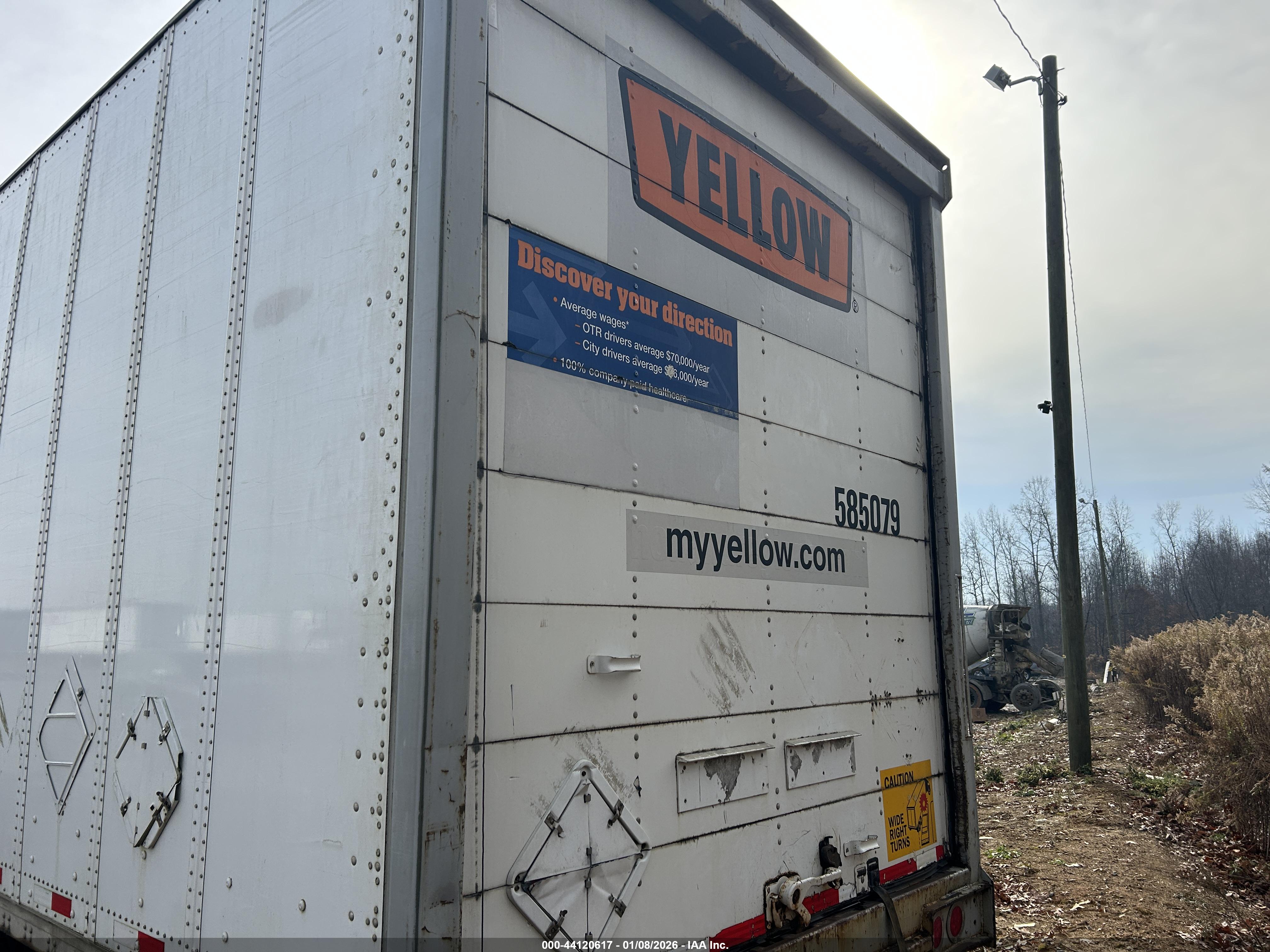 STOUGHTON TRAILERS image 4