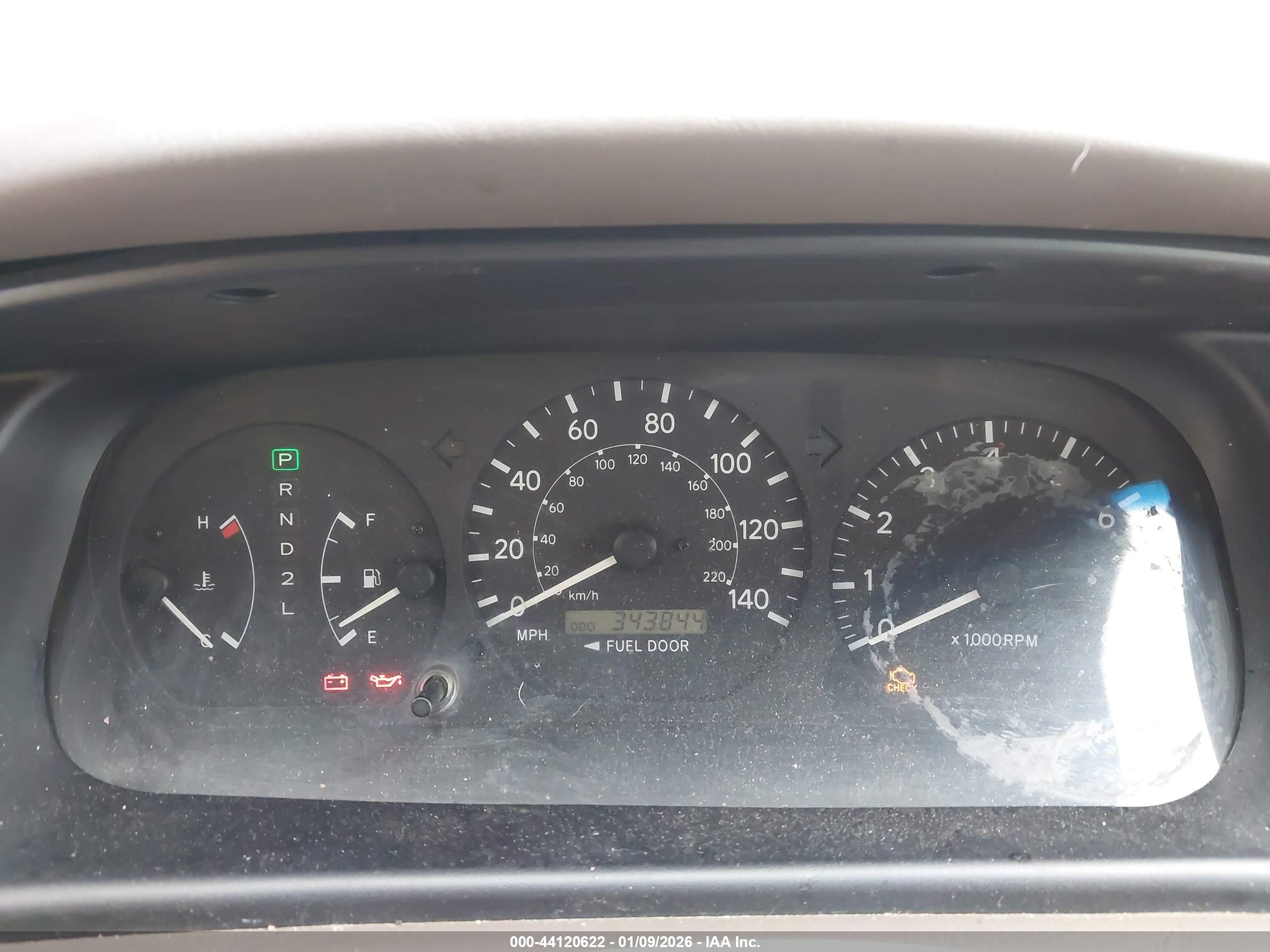 TOYOTA CAMRY image 7