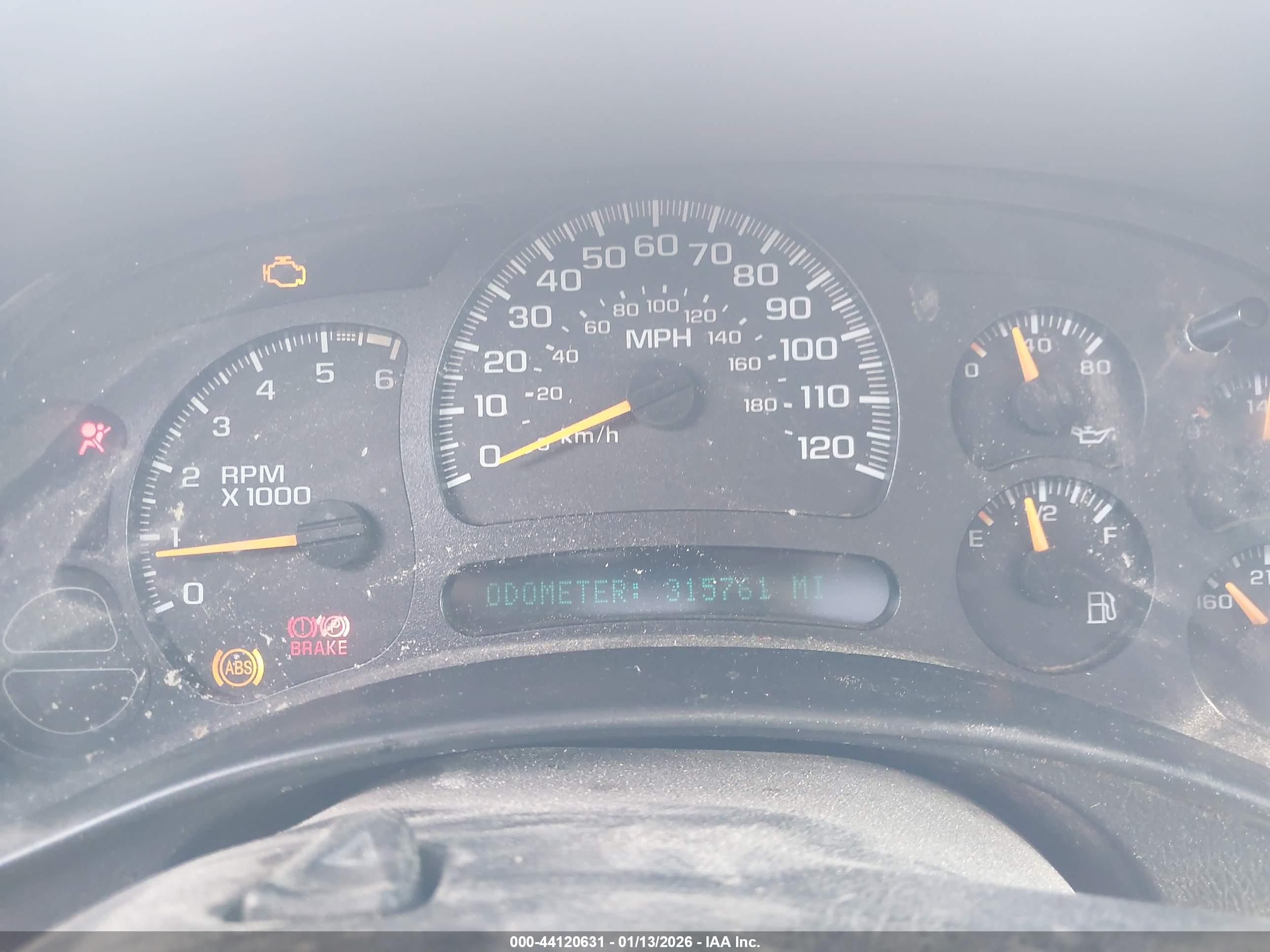 CHEVROLET SILVERADO image 7