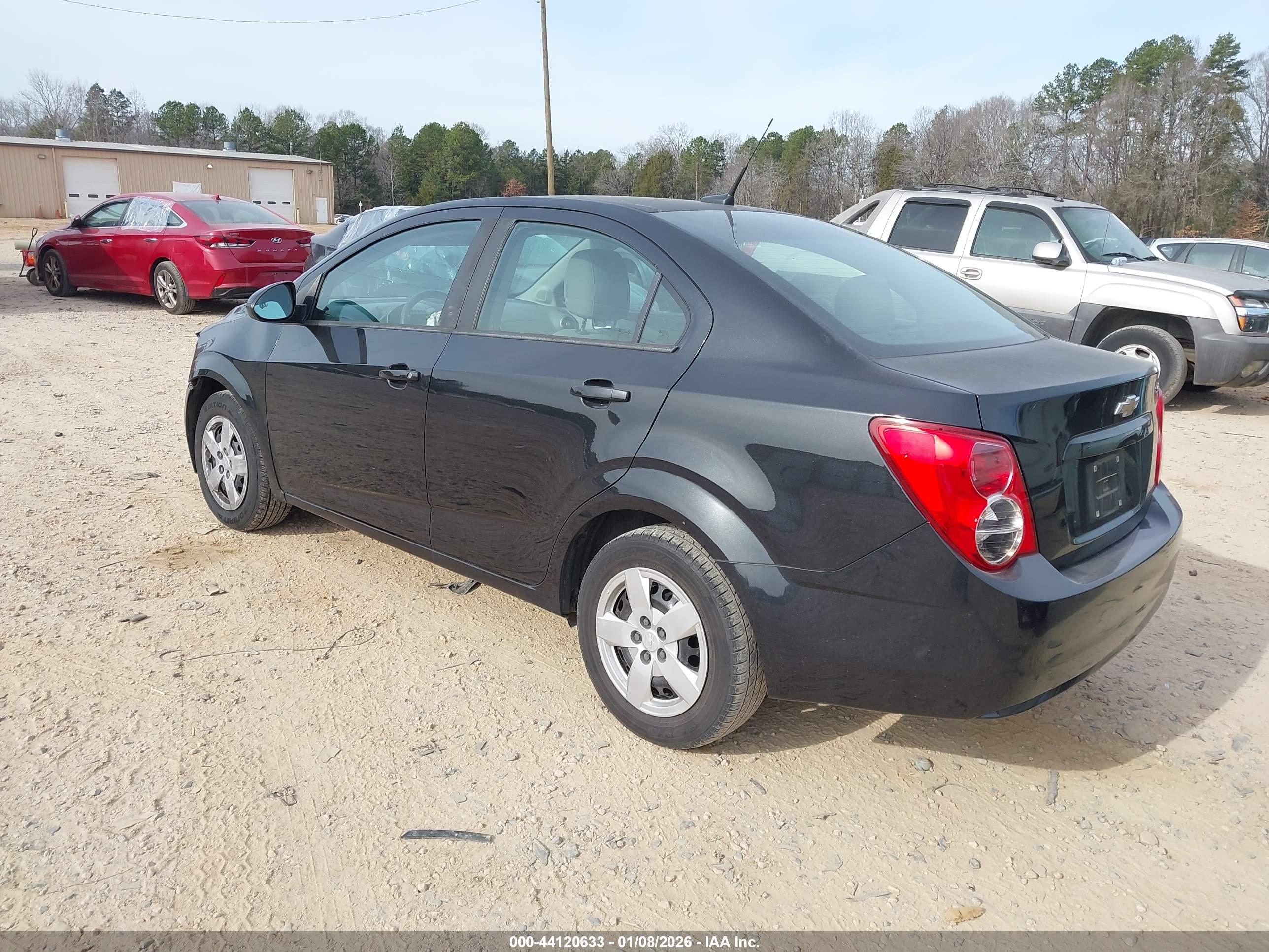 CHEVROLET SONIC image 3