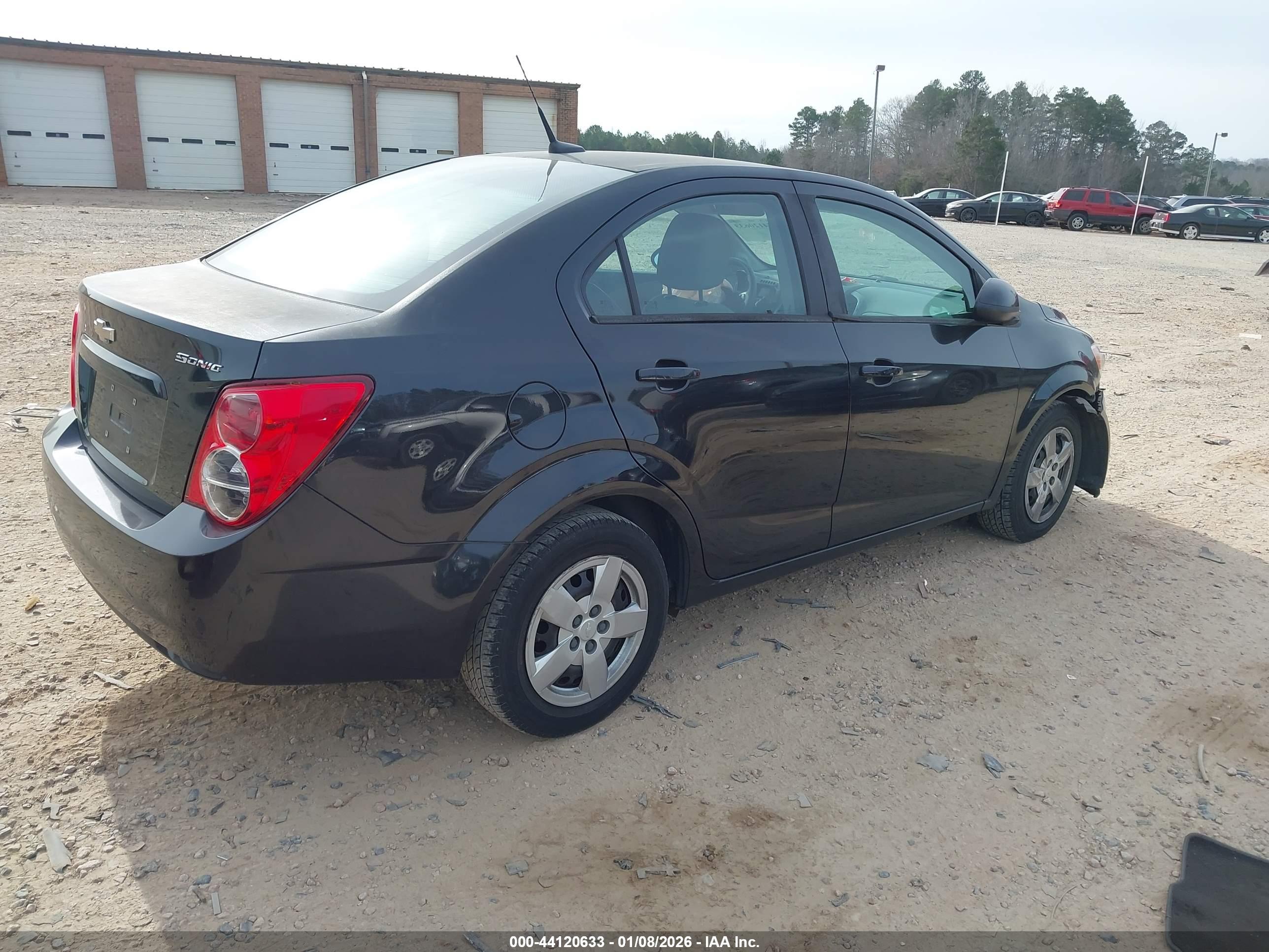 CHEVROLET SONIC image 4