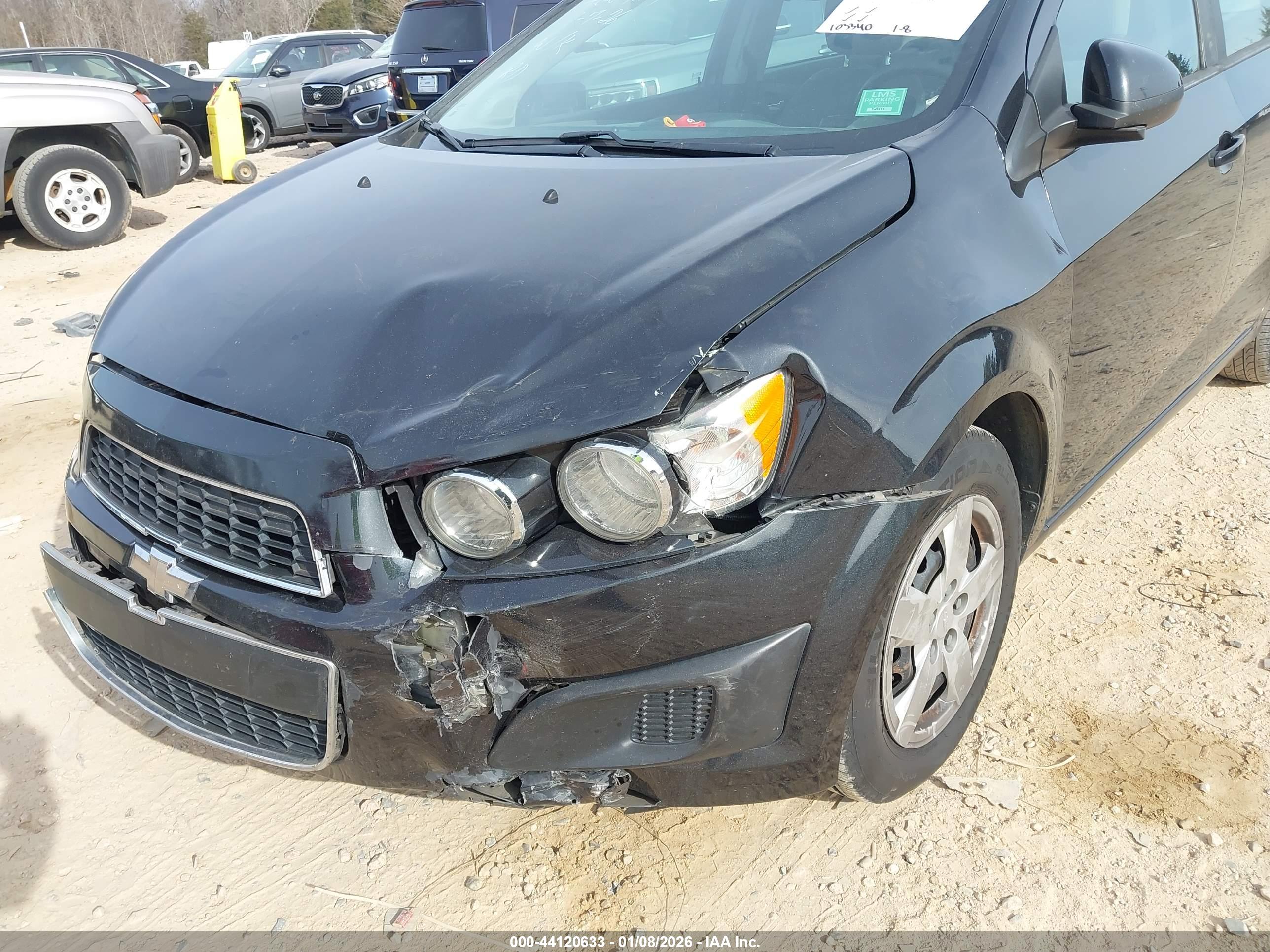 CHEVROLET SONIC image 6