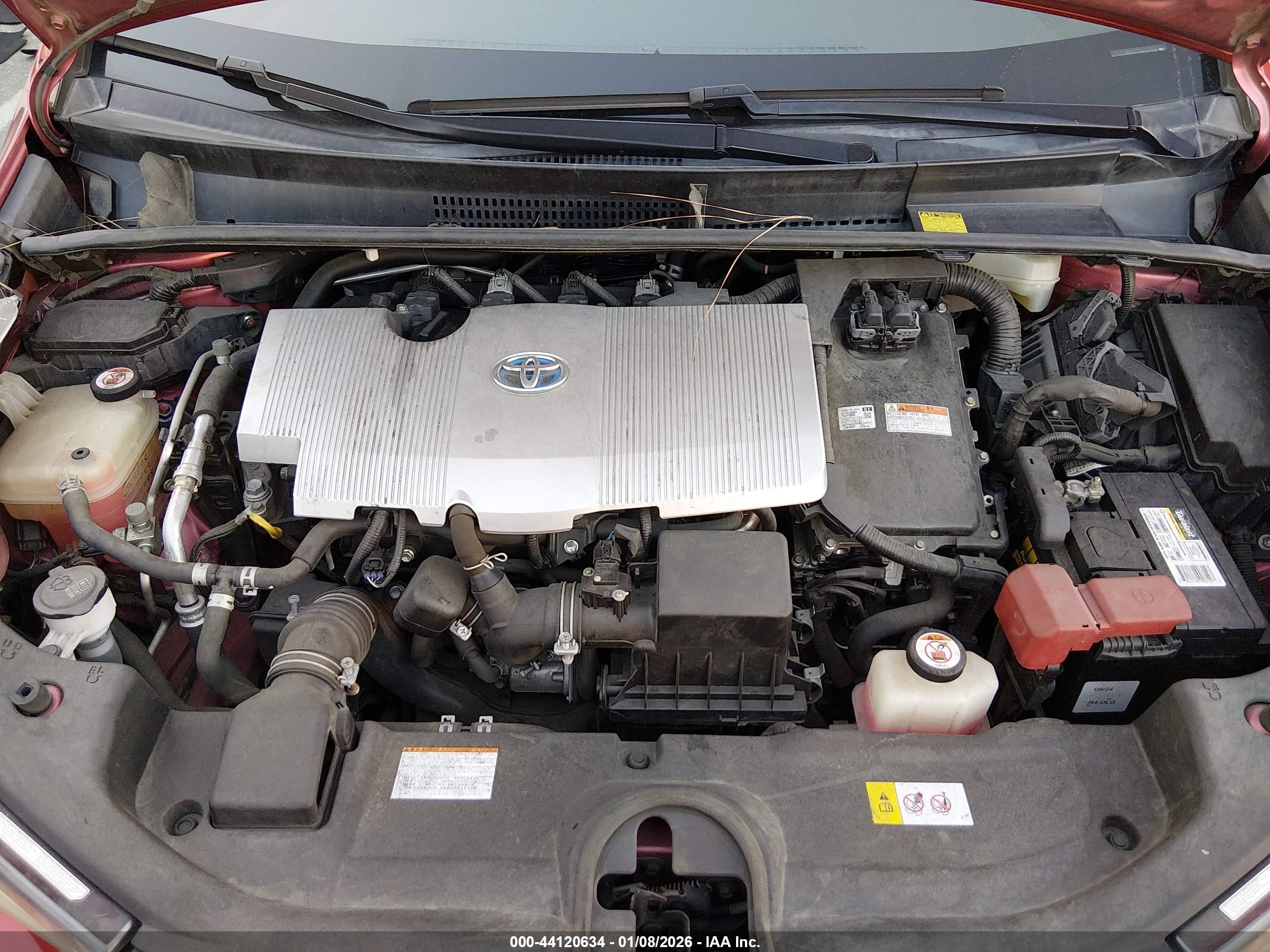 TOYOTA PRIUS image 10