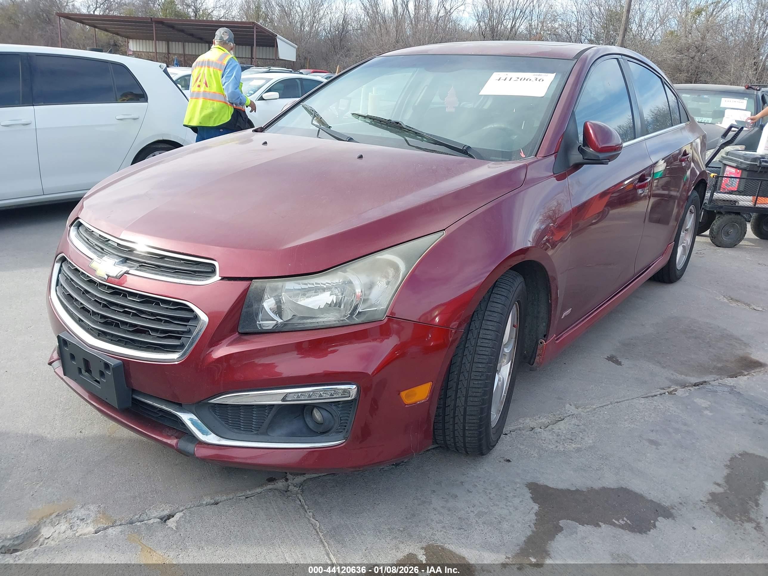CHEVROLET CRUZE image 2