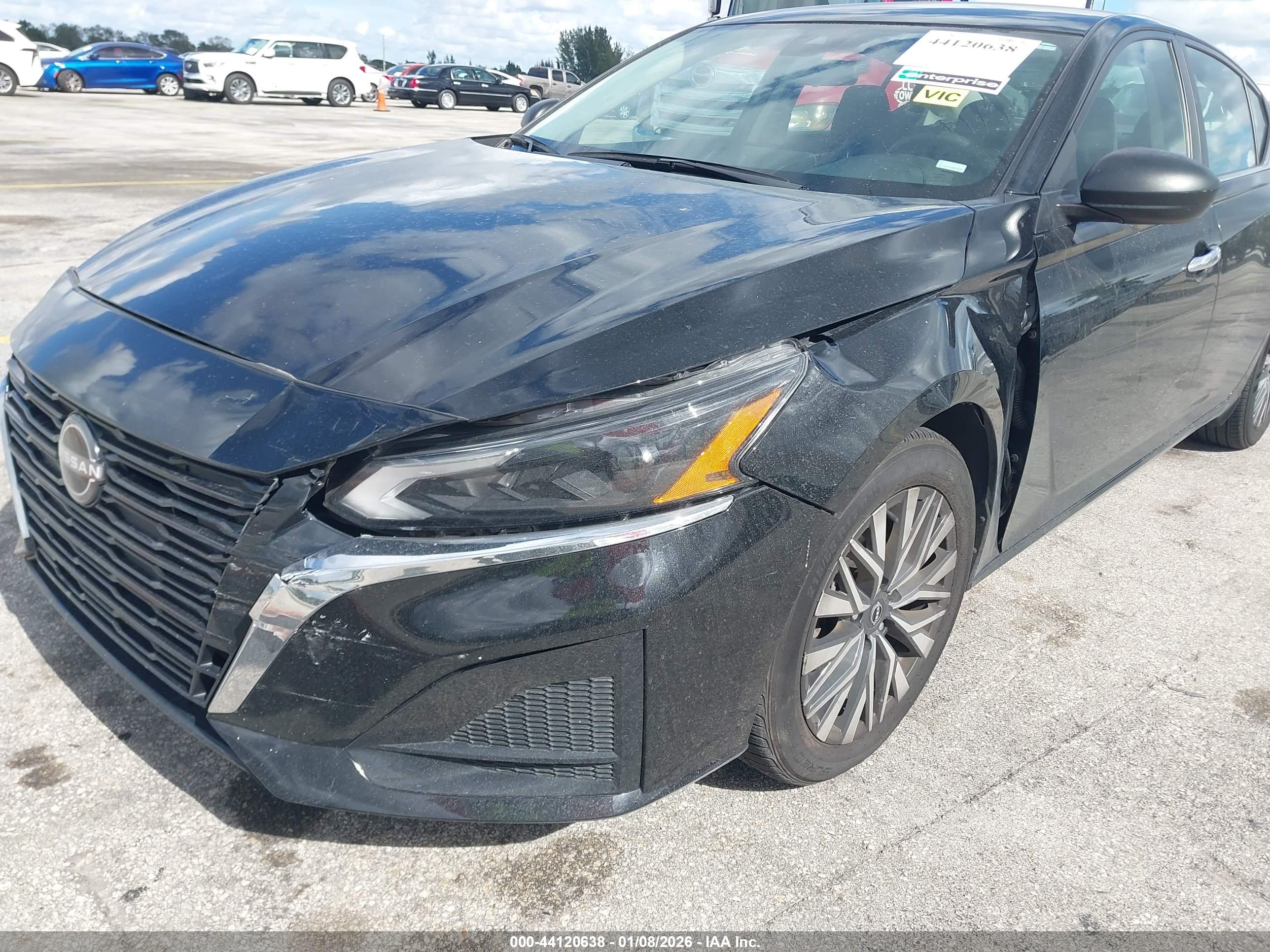 NISSAN ALTIMA image 6