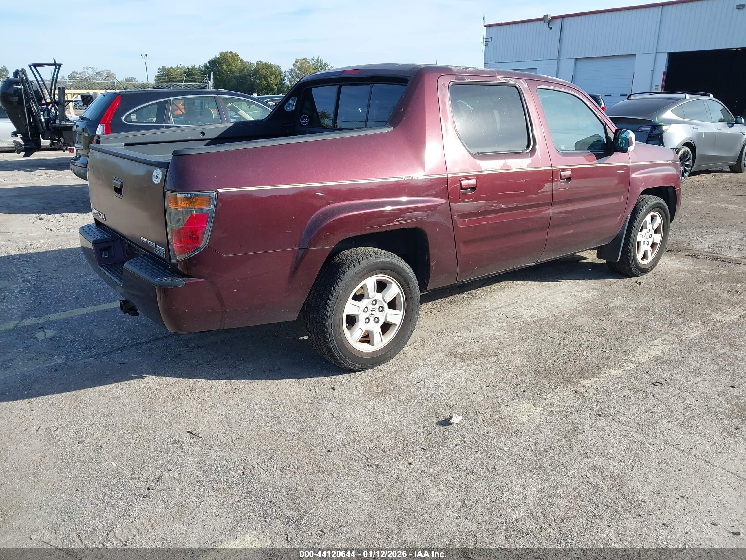 HONDA RIDGELINE image 4