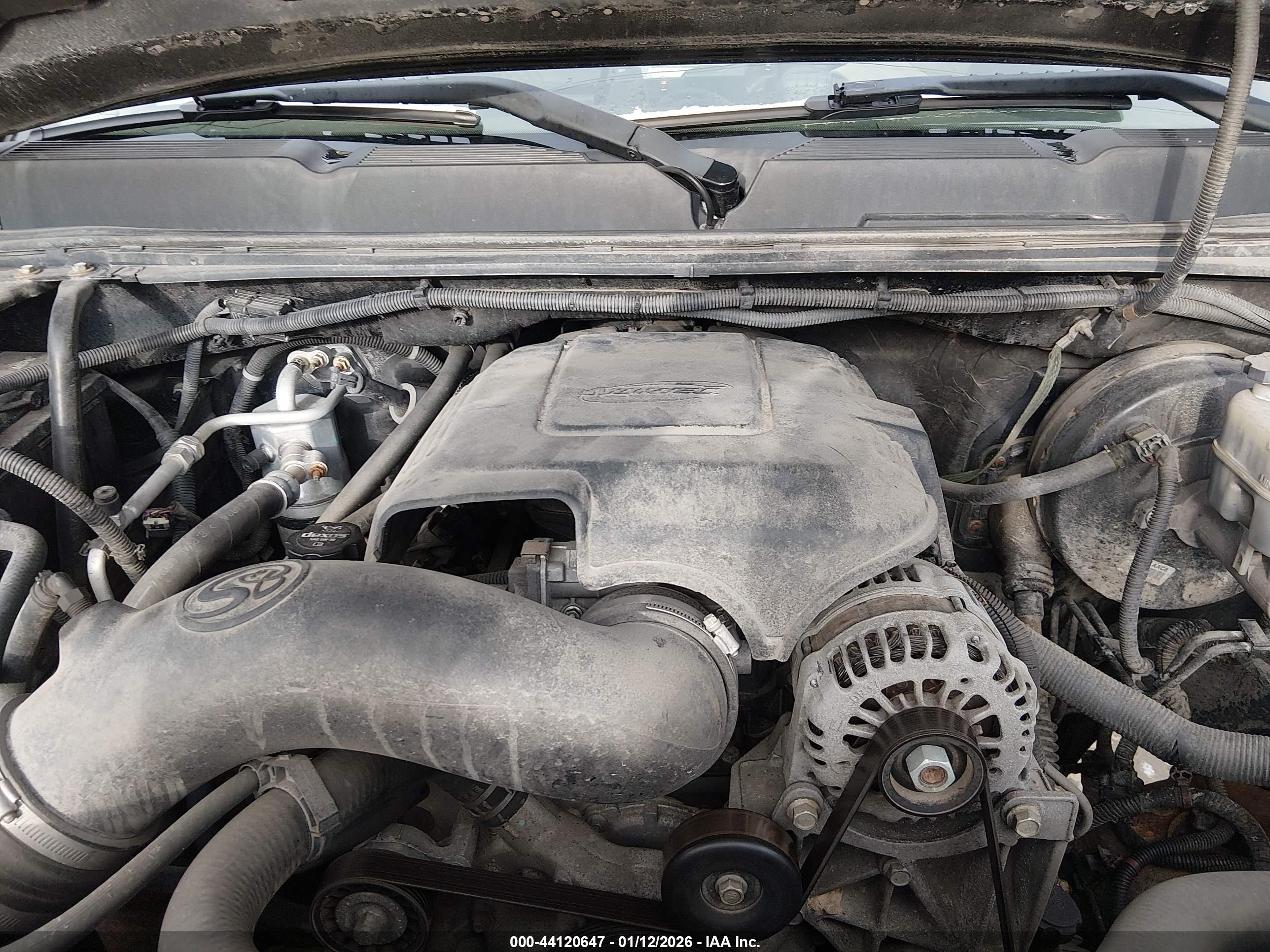 CHEVROLET SILVERADO image 10
