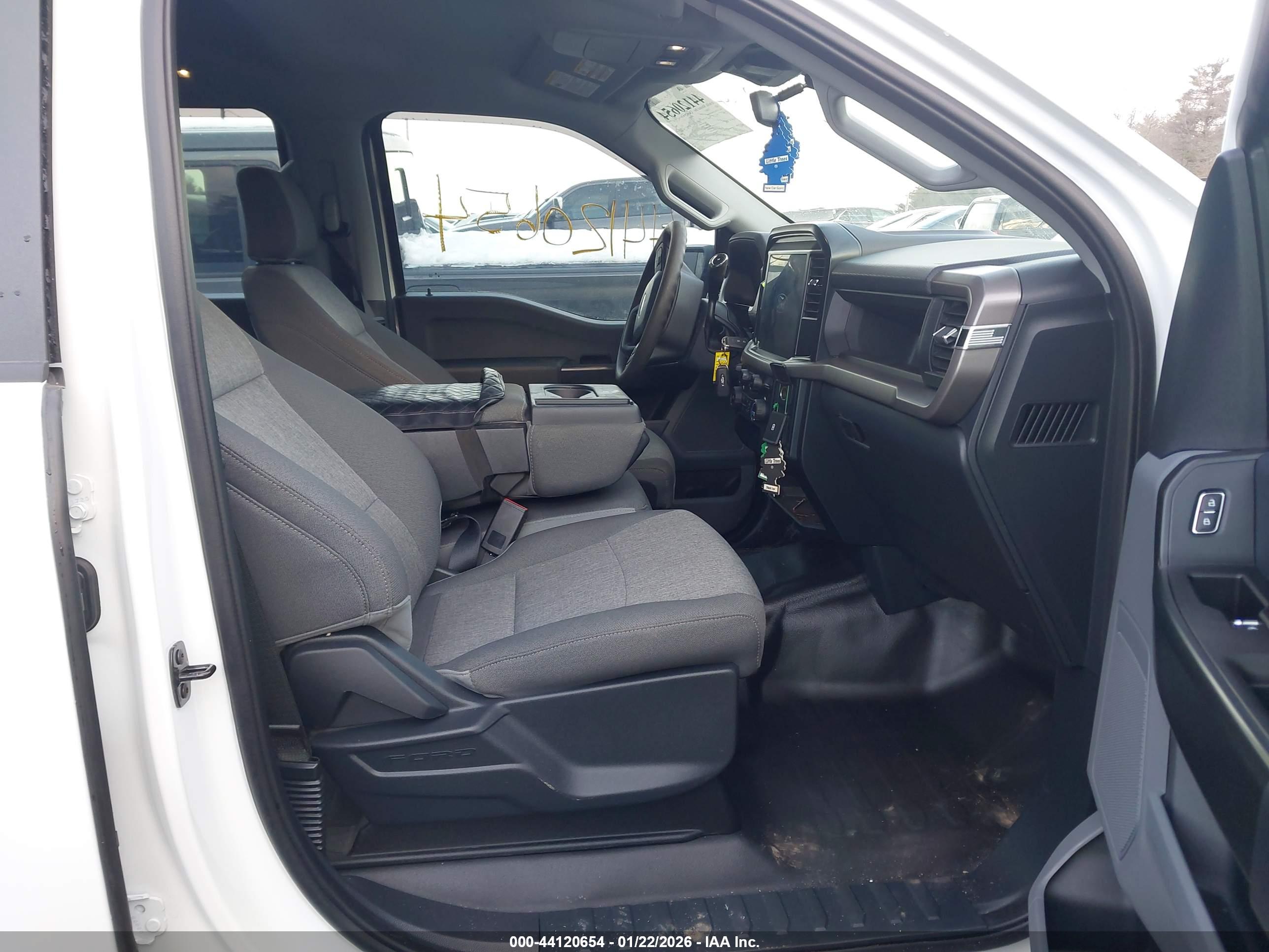 FORD F-150 image 5