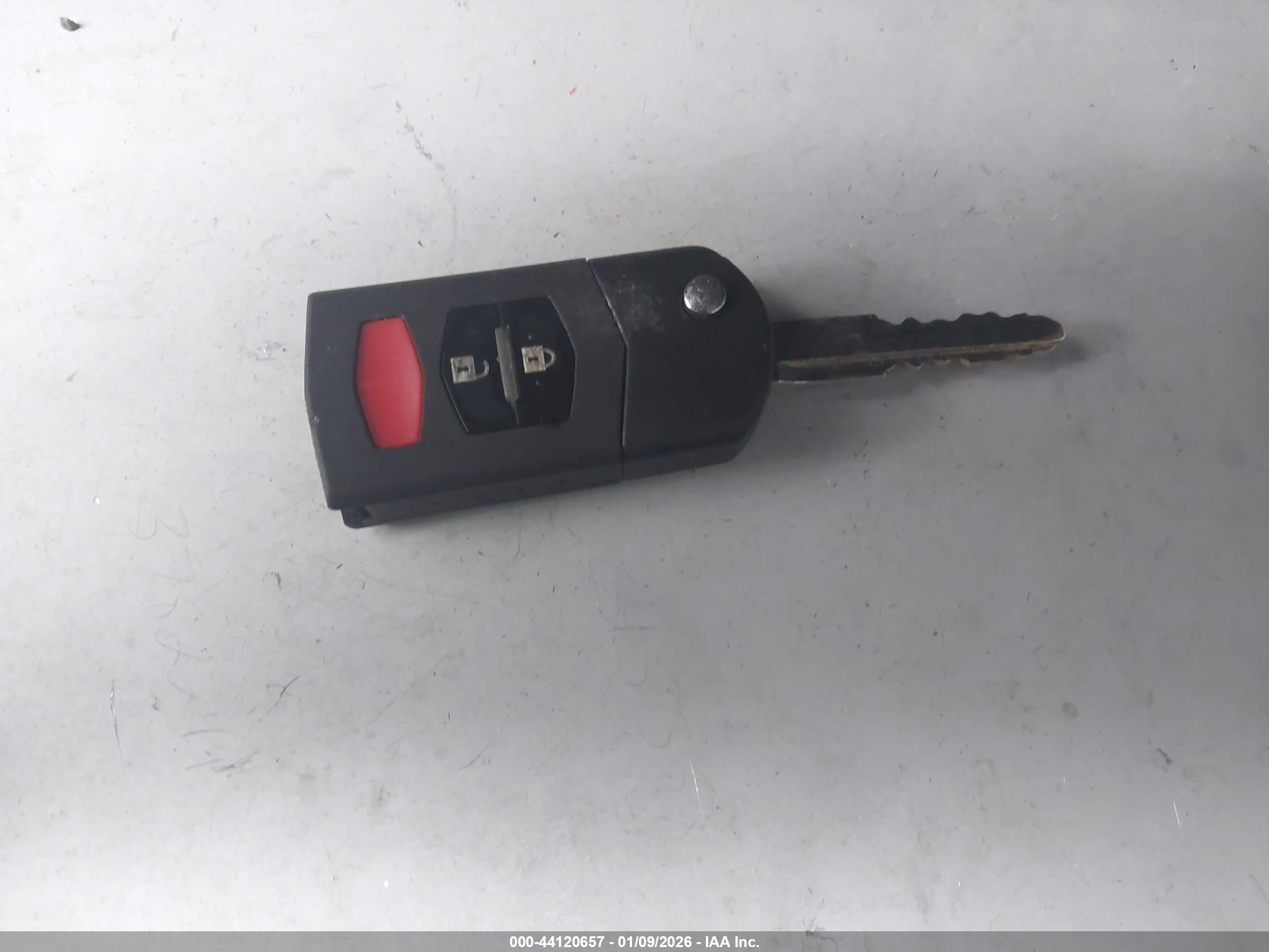 MAZDA MAZDA5 image 11