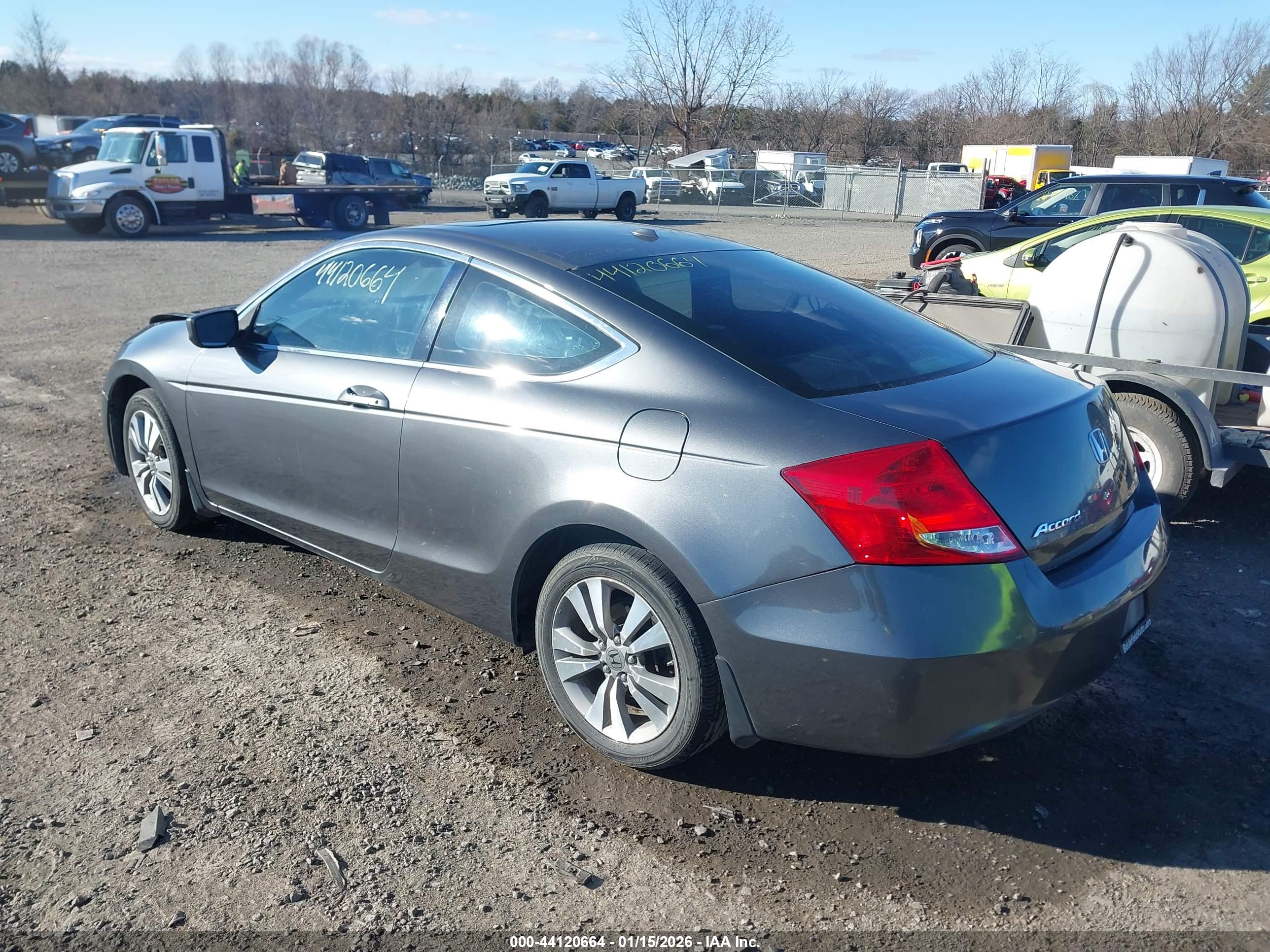 HONDA ACCORD image 3