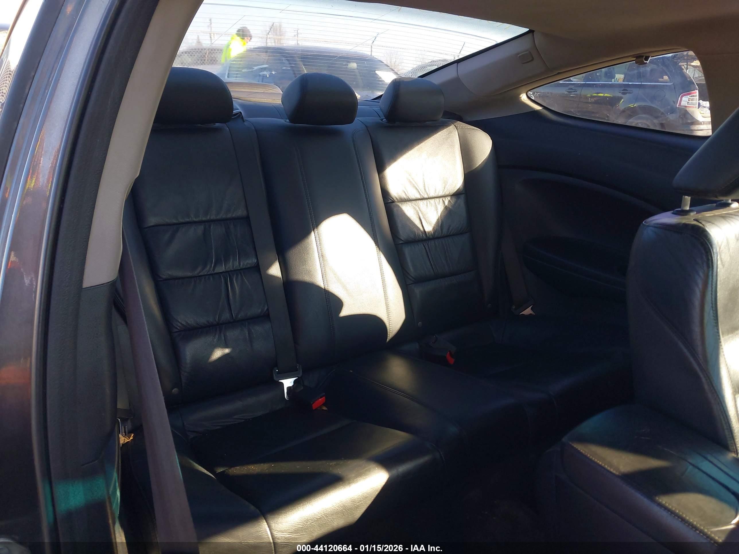 HONDA ACCORD image 8