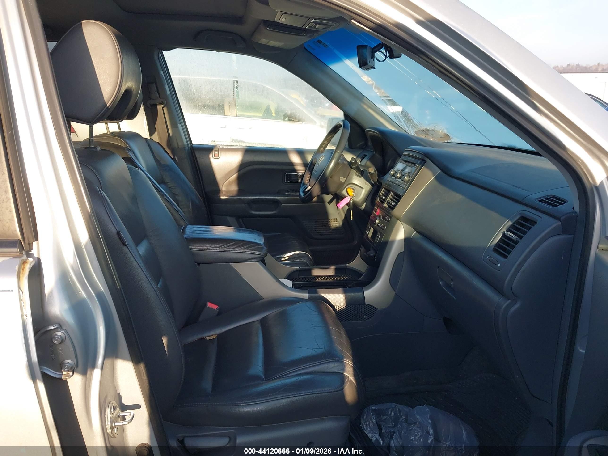 HONDA PILOT image 5
