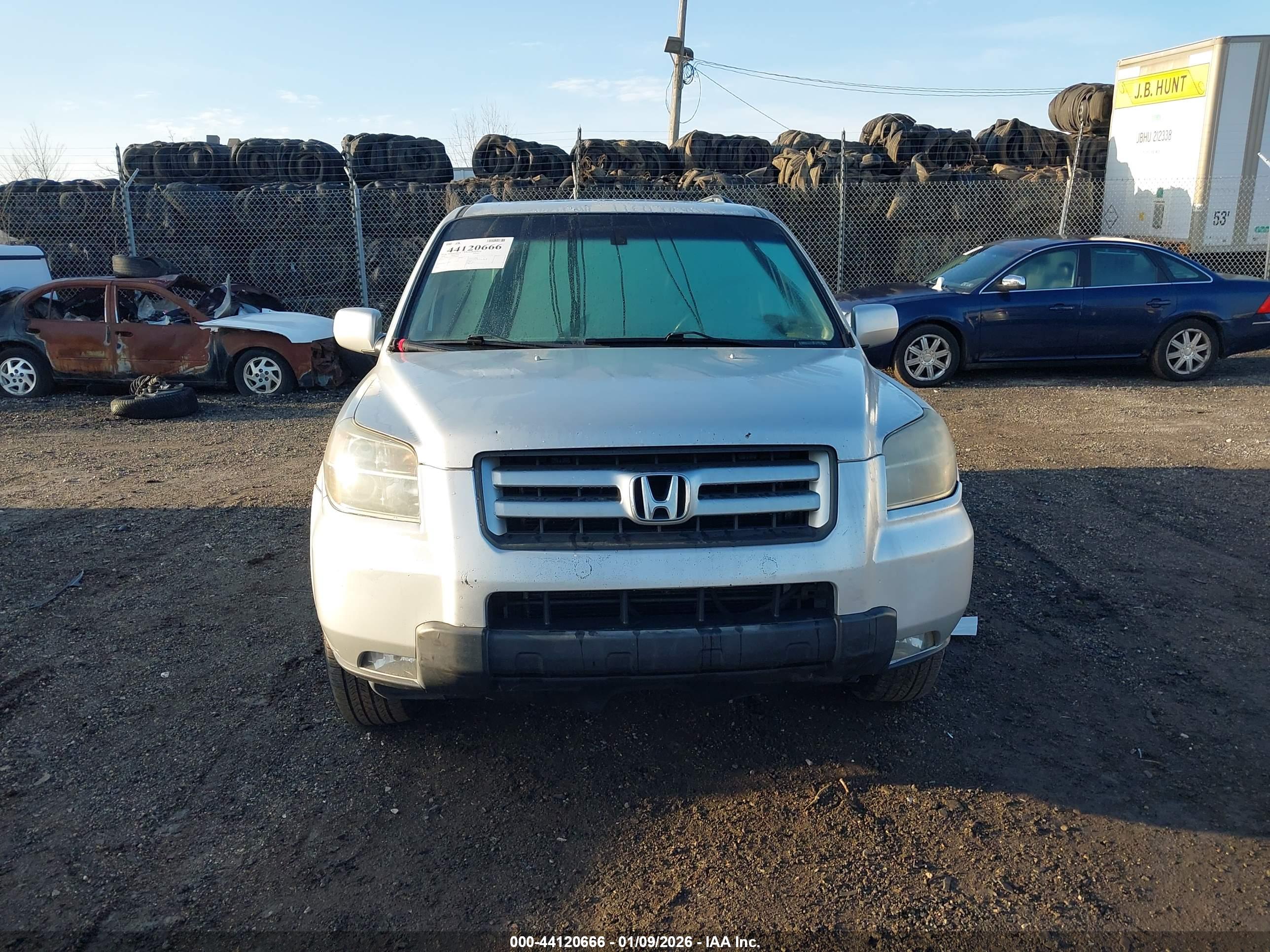 HONDA PILOT image 6