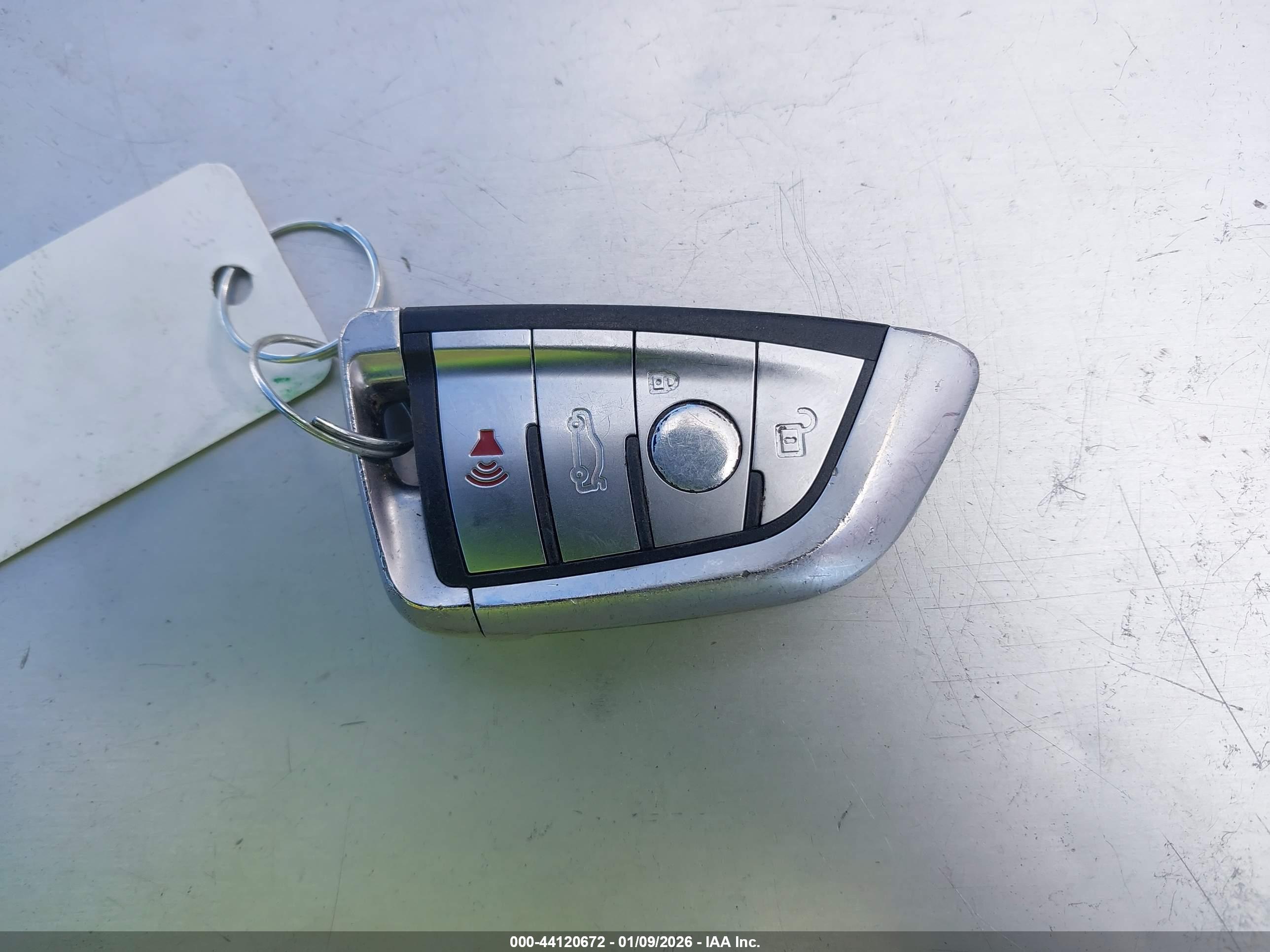 BMW 328I image 11