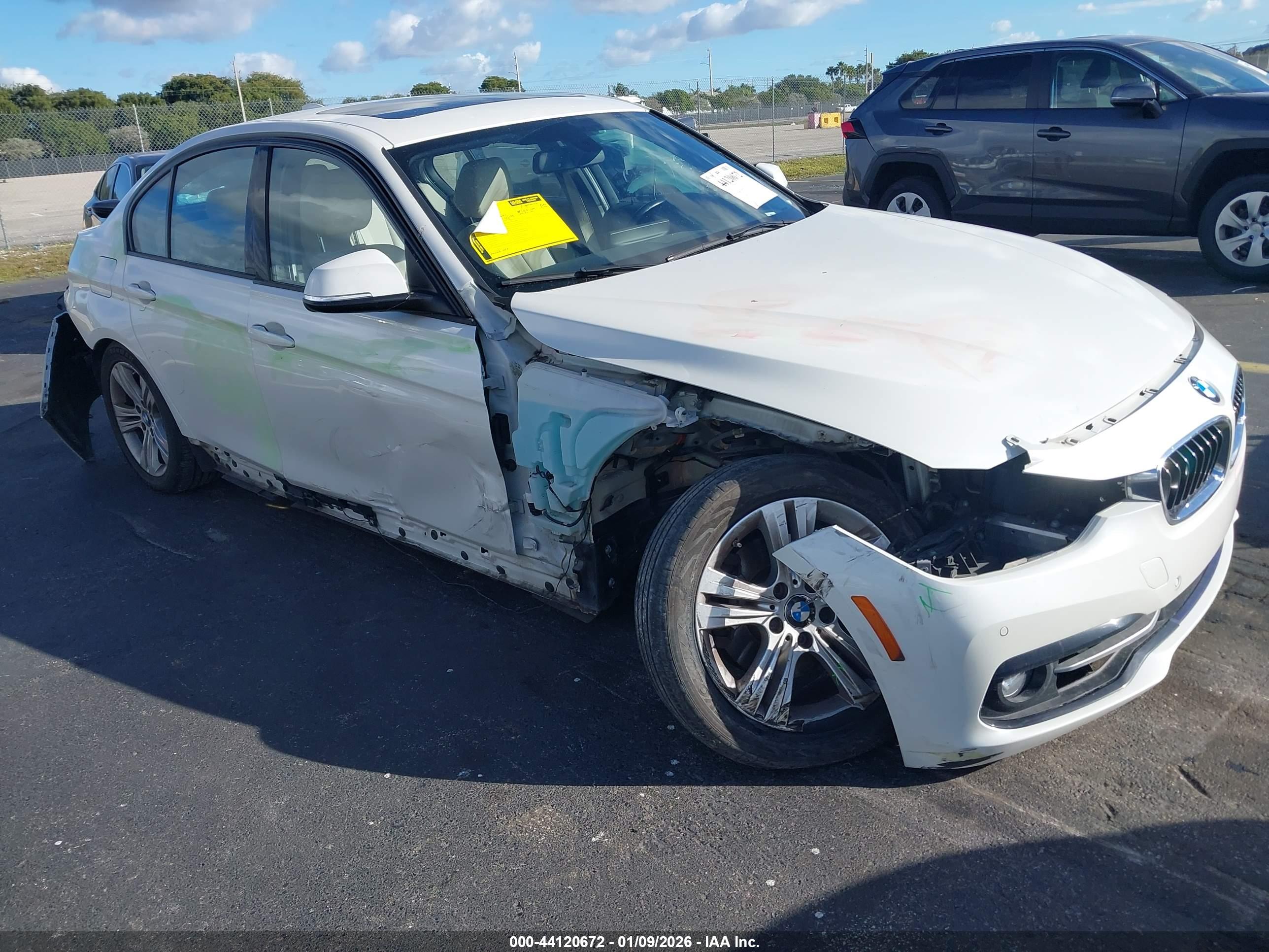 BMW 328I image 6