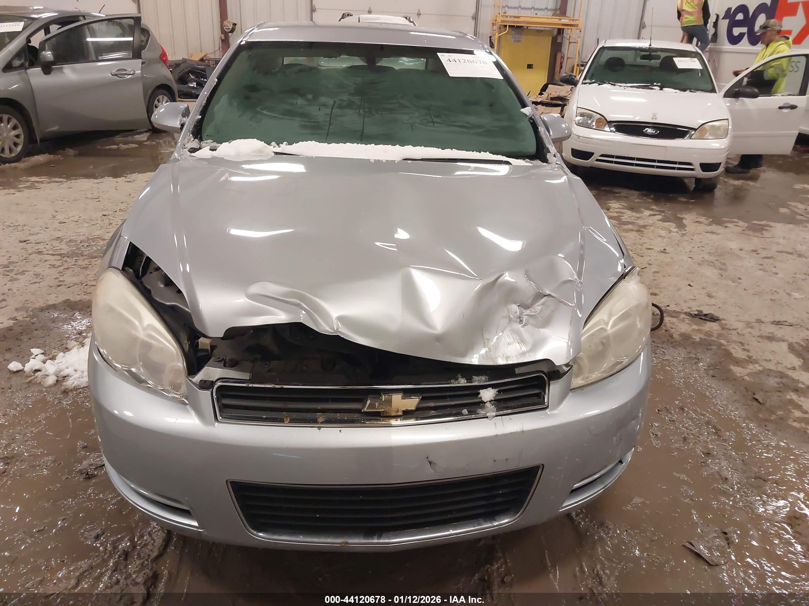 CHEVROLET IMPALA image 6