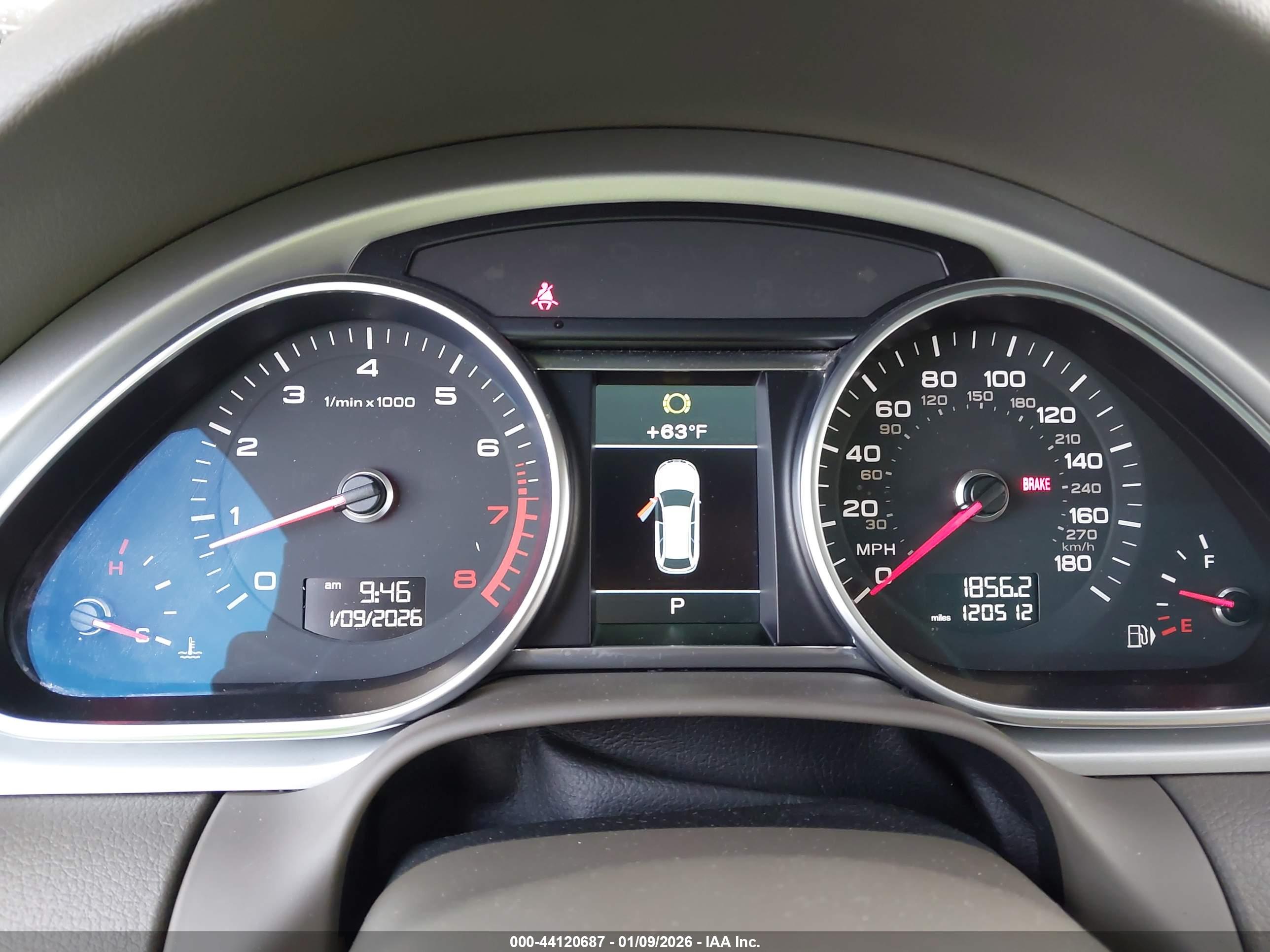 AUDI Q7 image 7