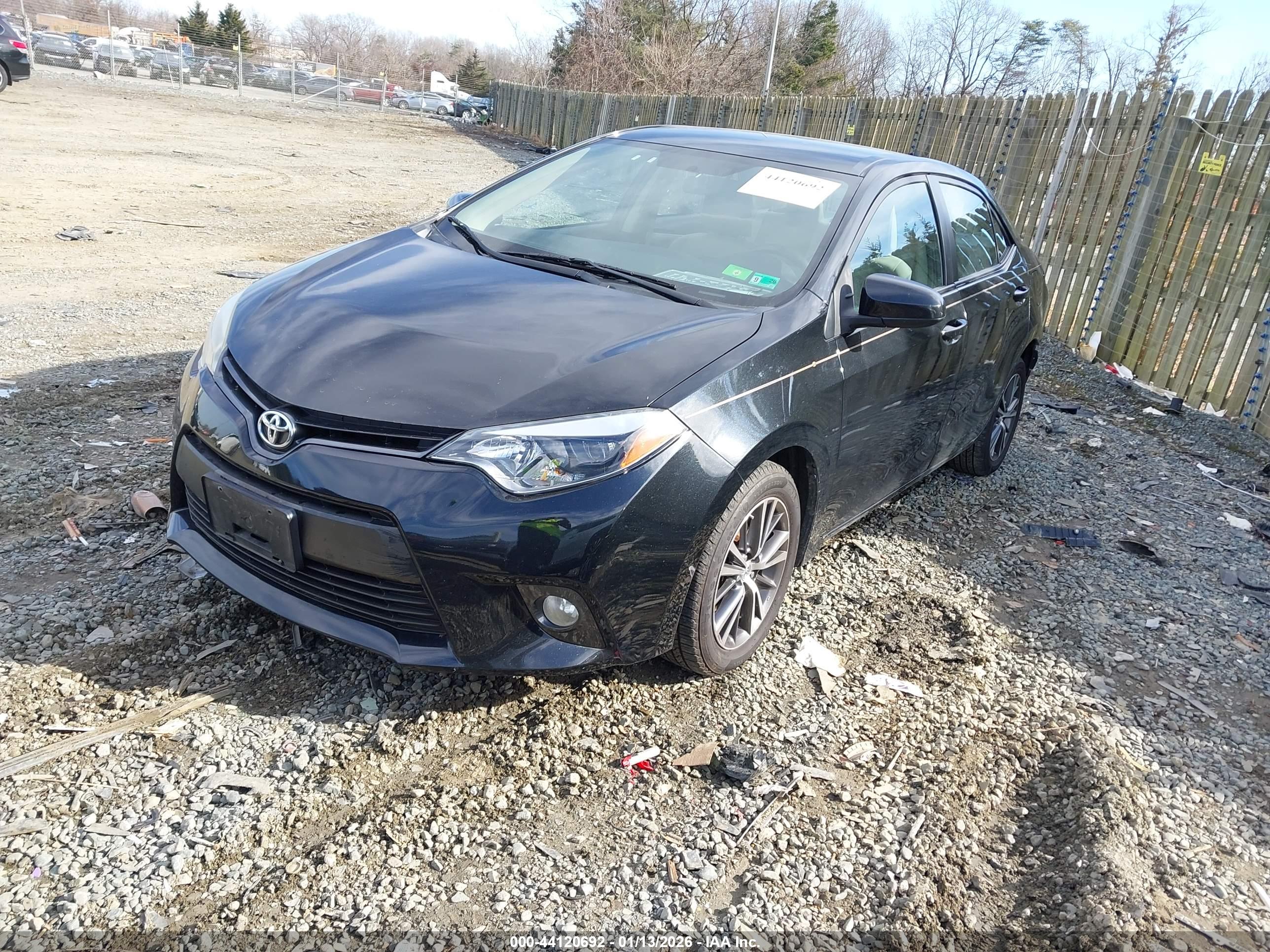 TOYOTA COROLLA image 2