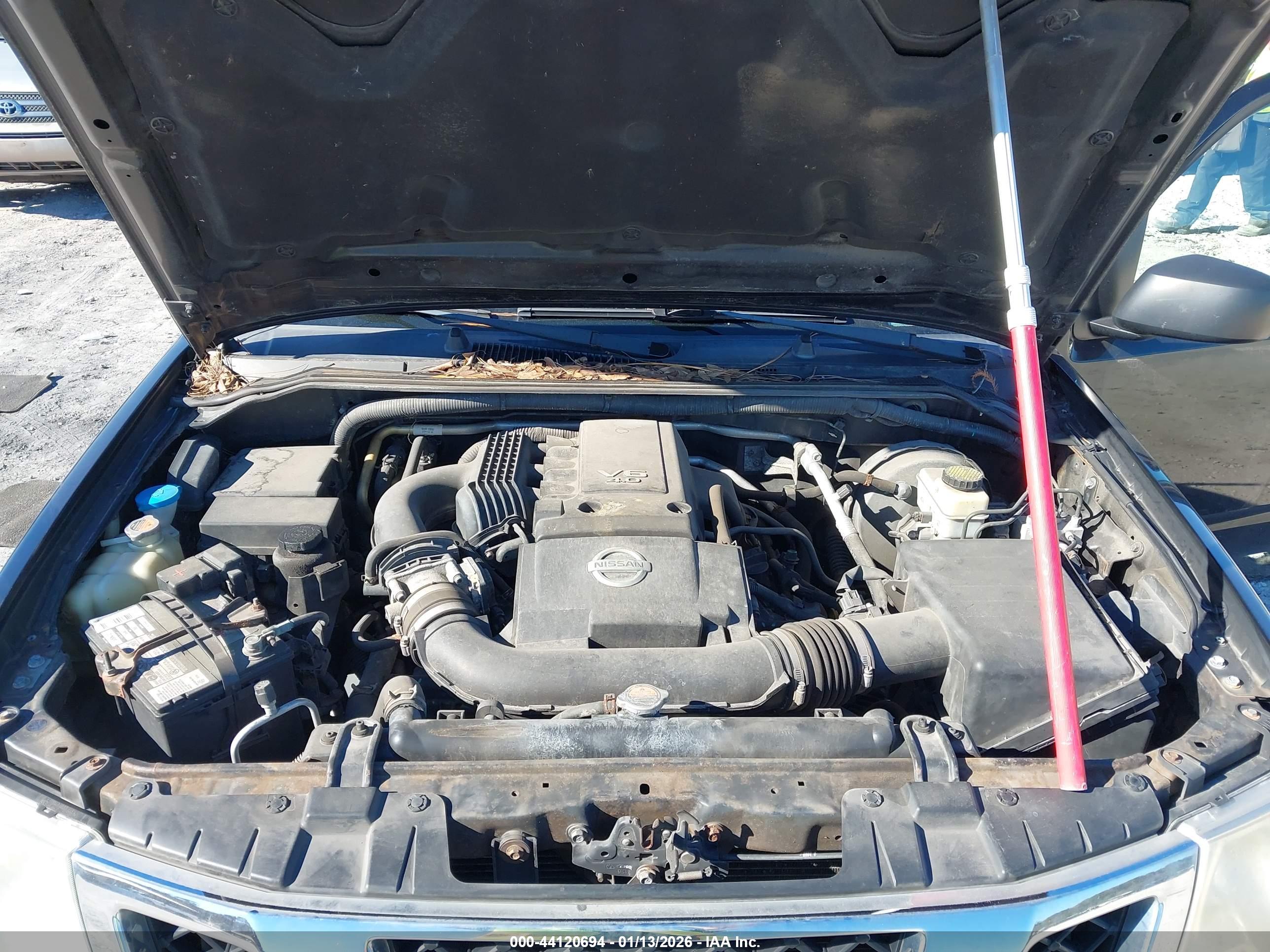 NISSAN FRONTIER image 10