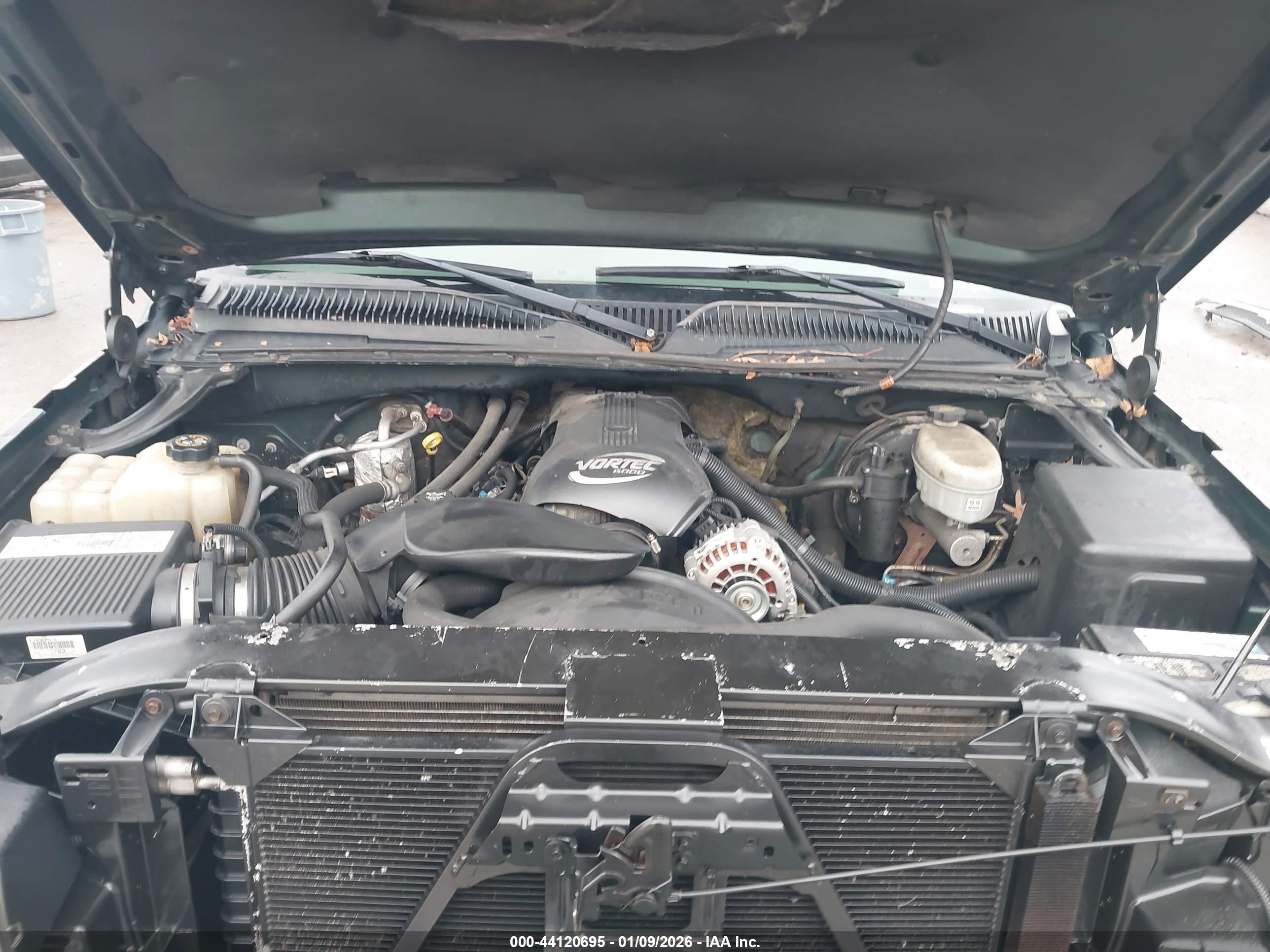 CHEVROLET SILVERADO image 10