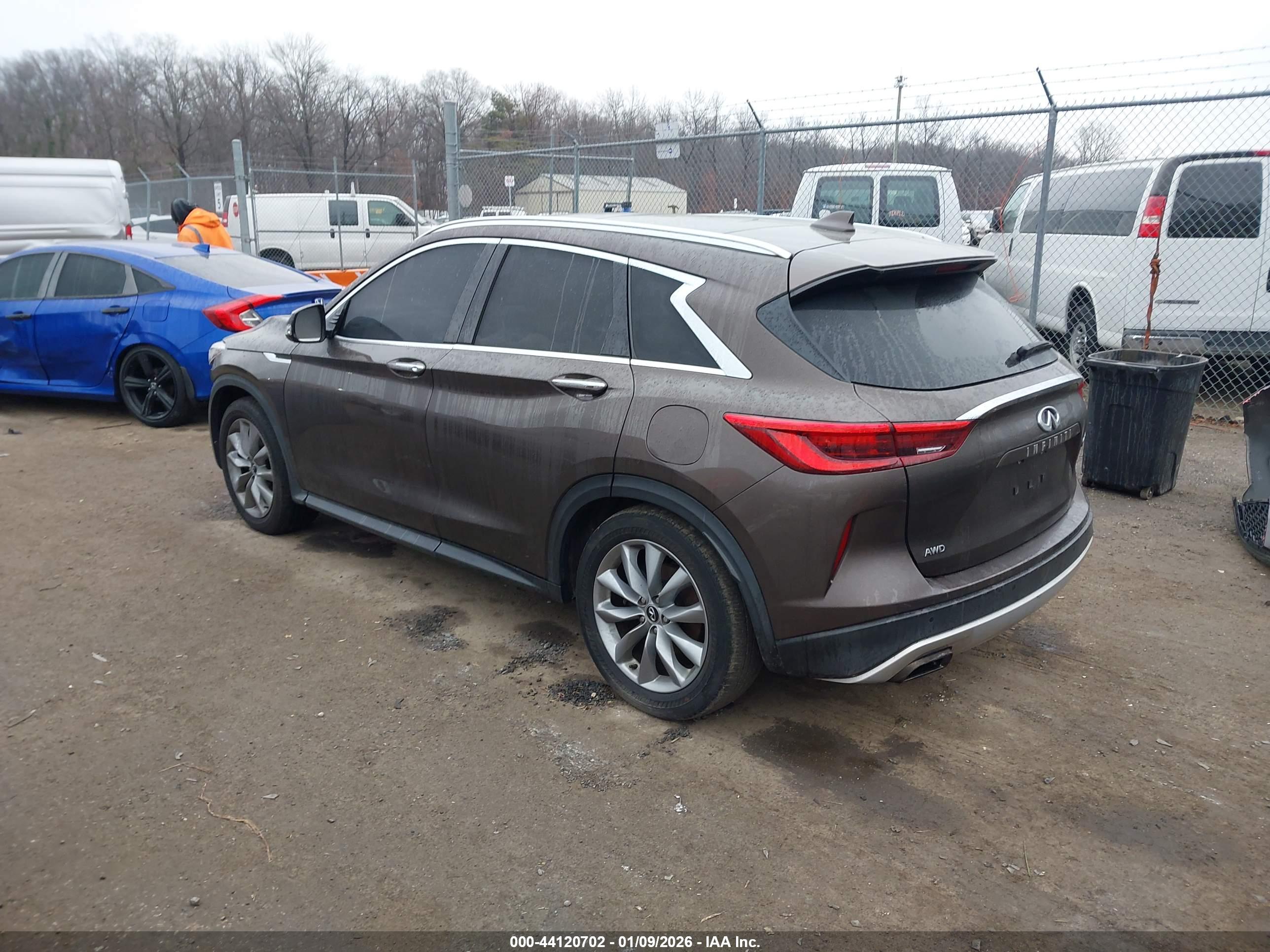 INFINITI QX50 image 3
