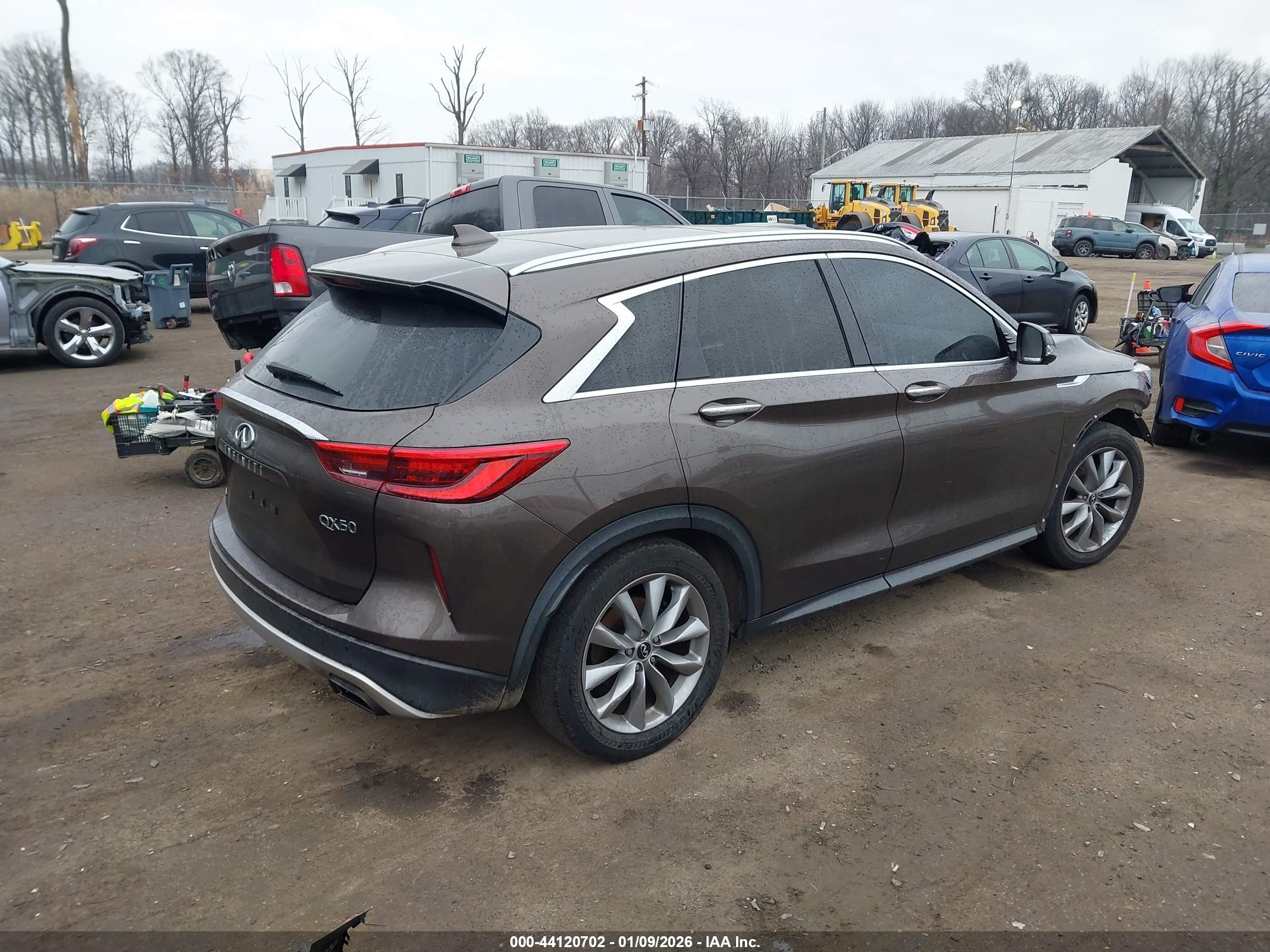 INFINITI QX50 image 4