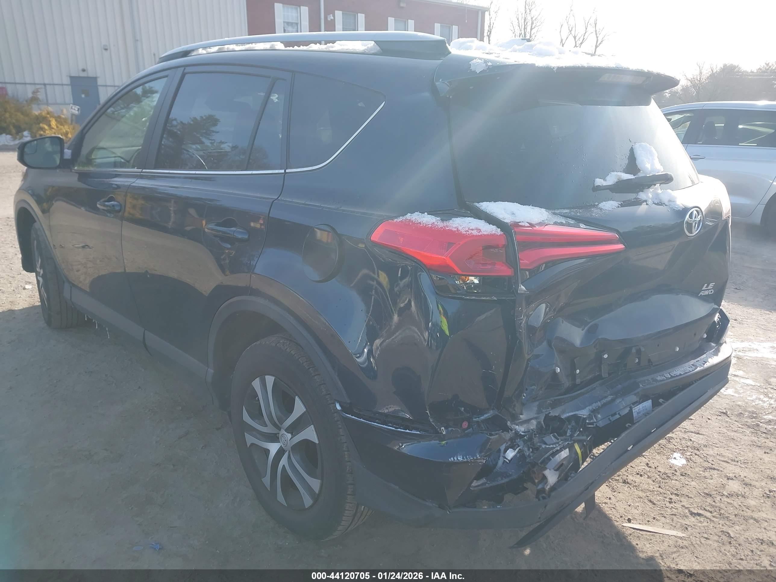 TOYOTA RAV4 image 6