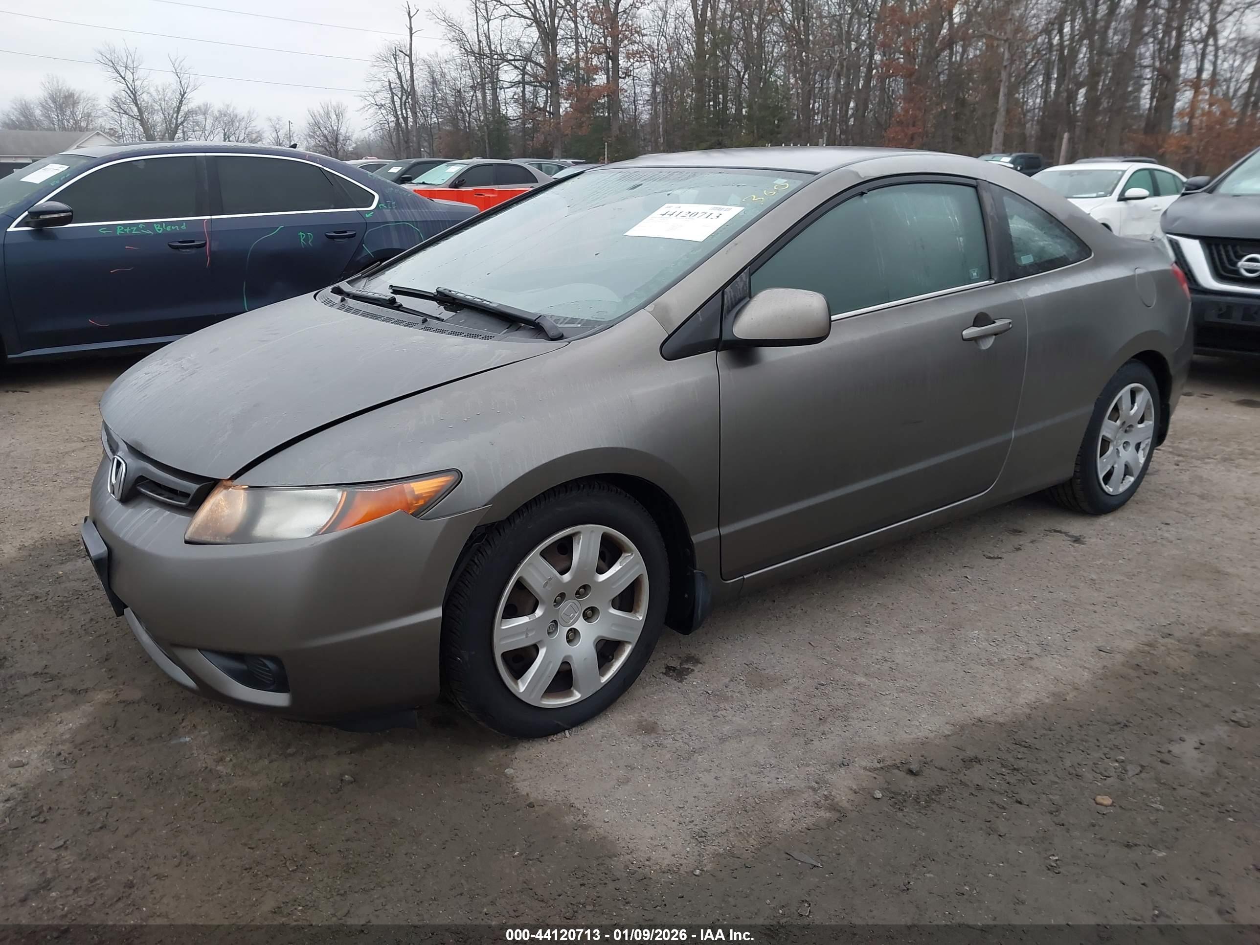 HONDA CIVIC image 2
