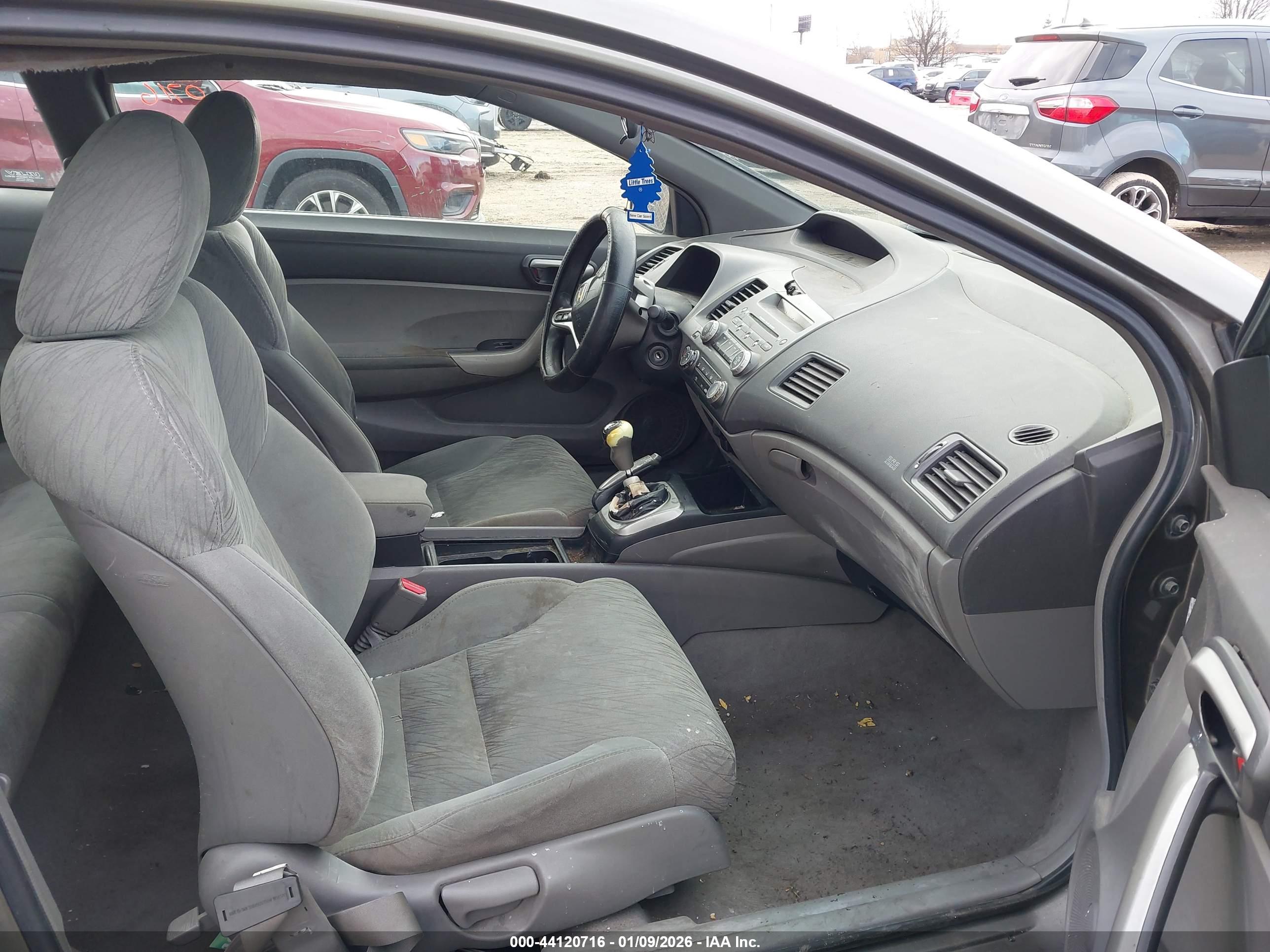 HONDA CIVIC image 5