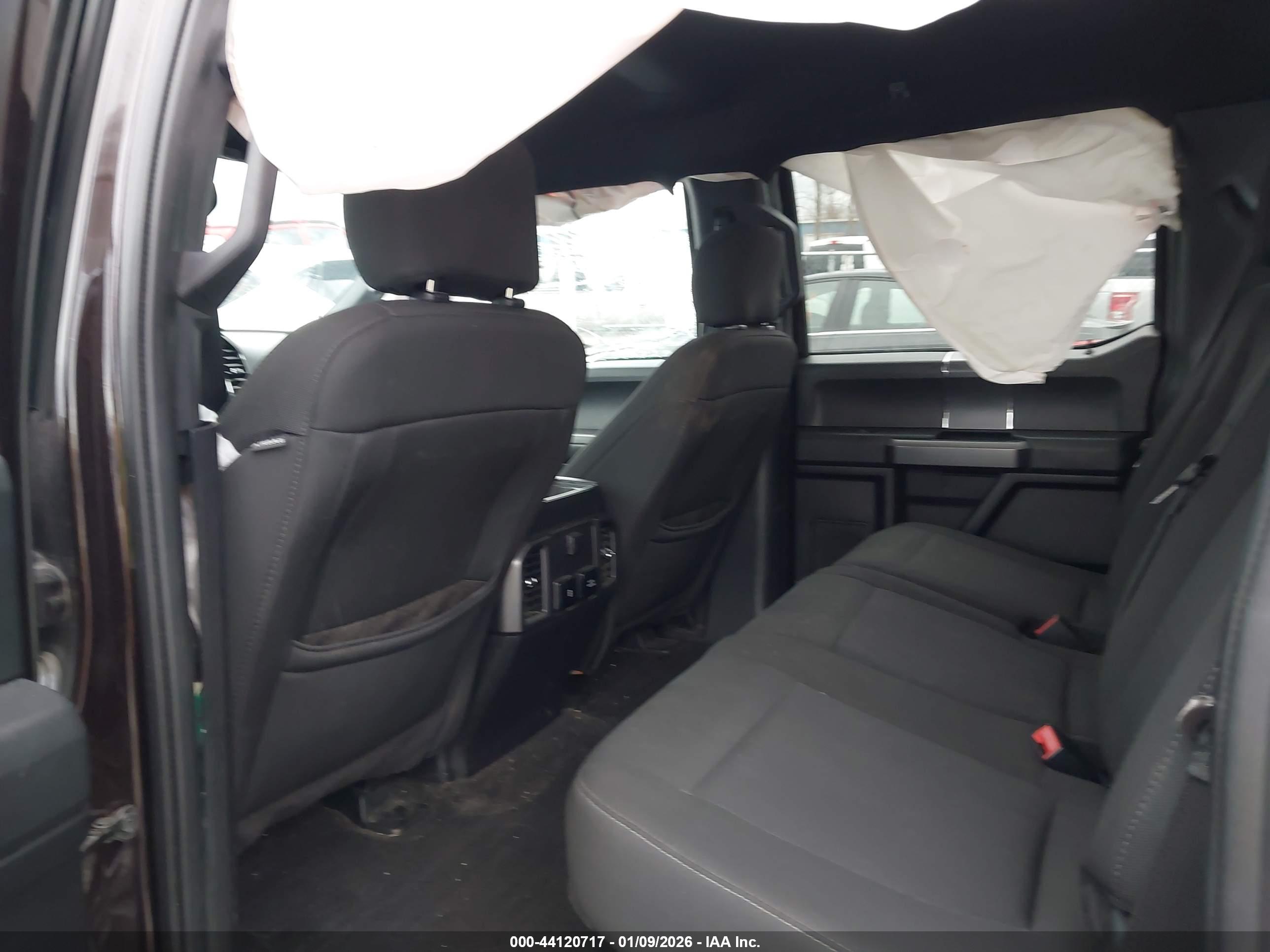FORD F-150 image 8