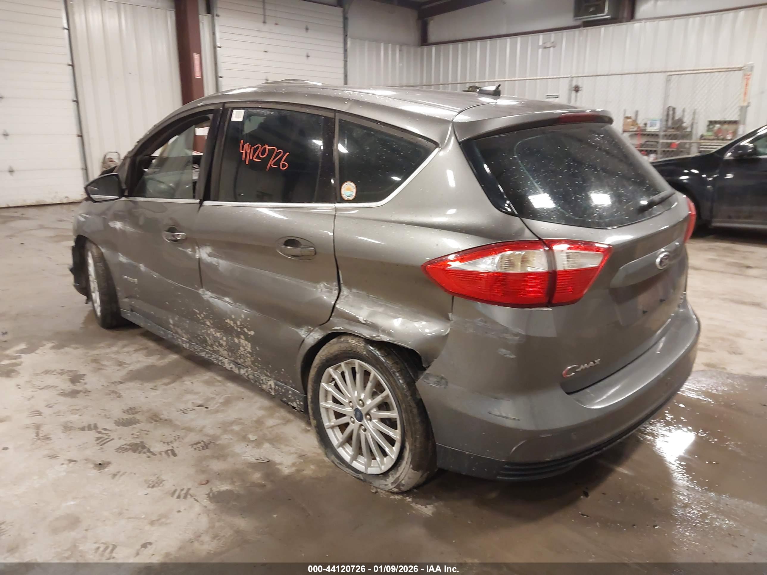 FORD C-MAX image 3