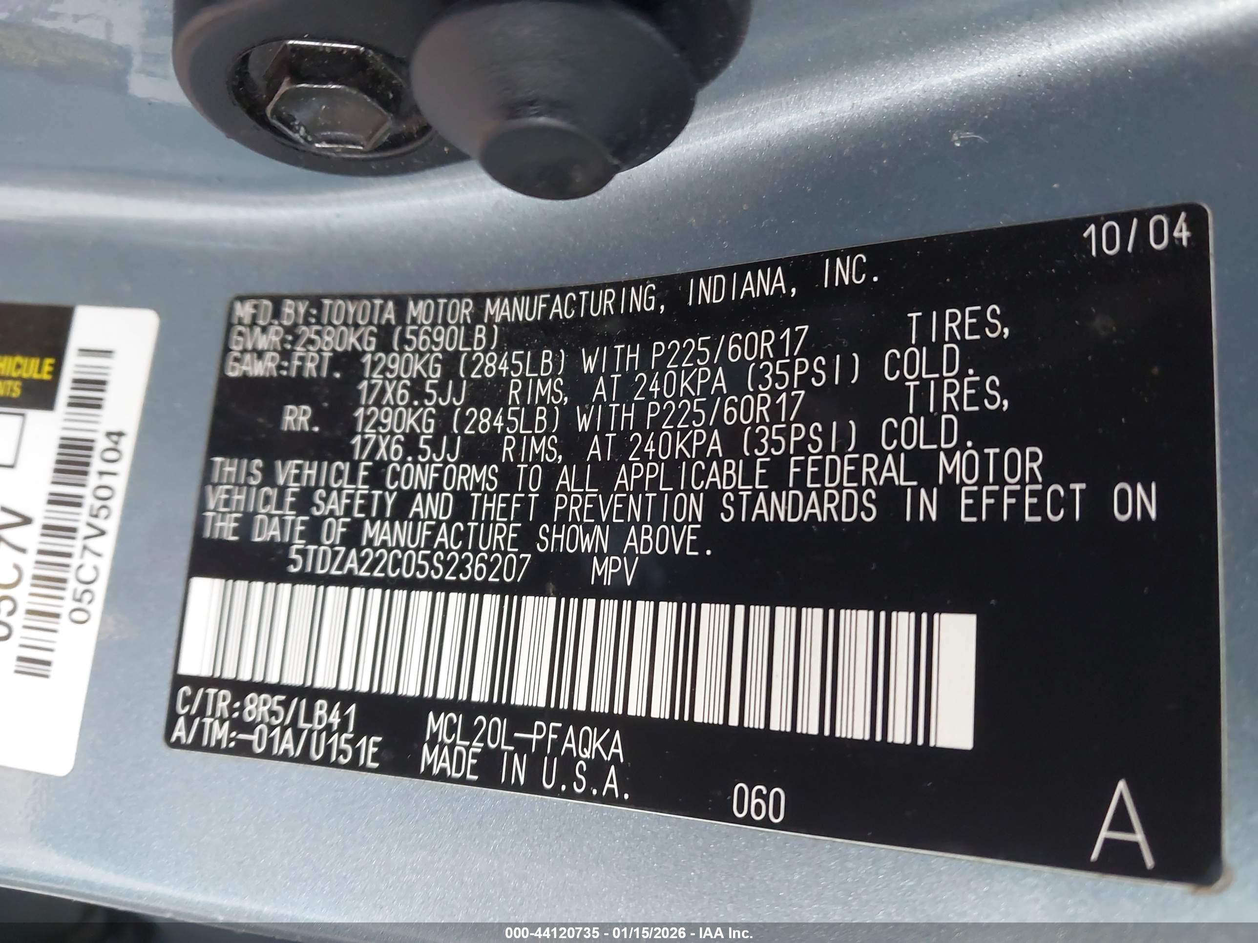 TOYOTA SIENNA image 9