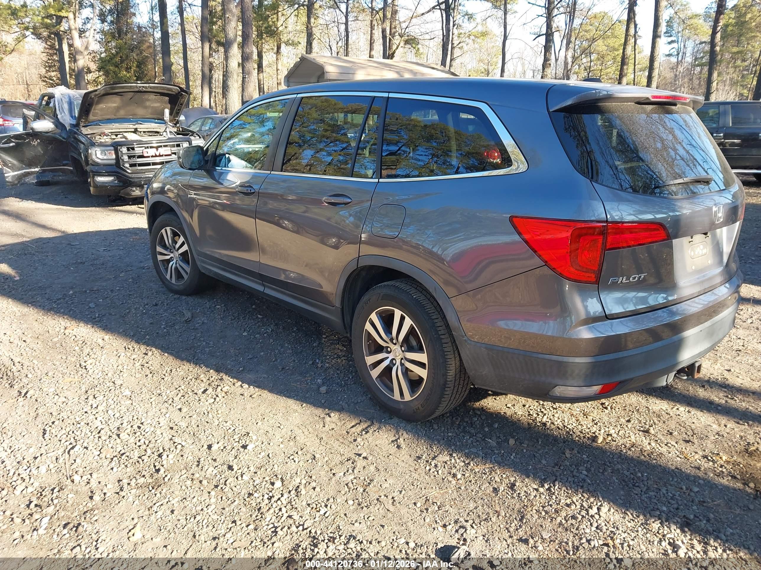 HONDA PILOT image 3