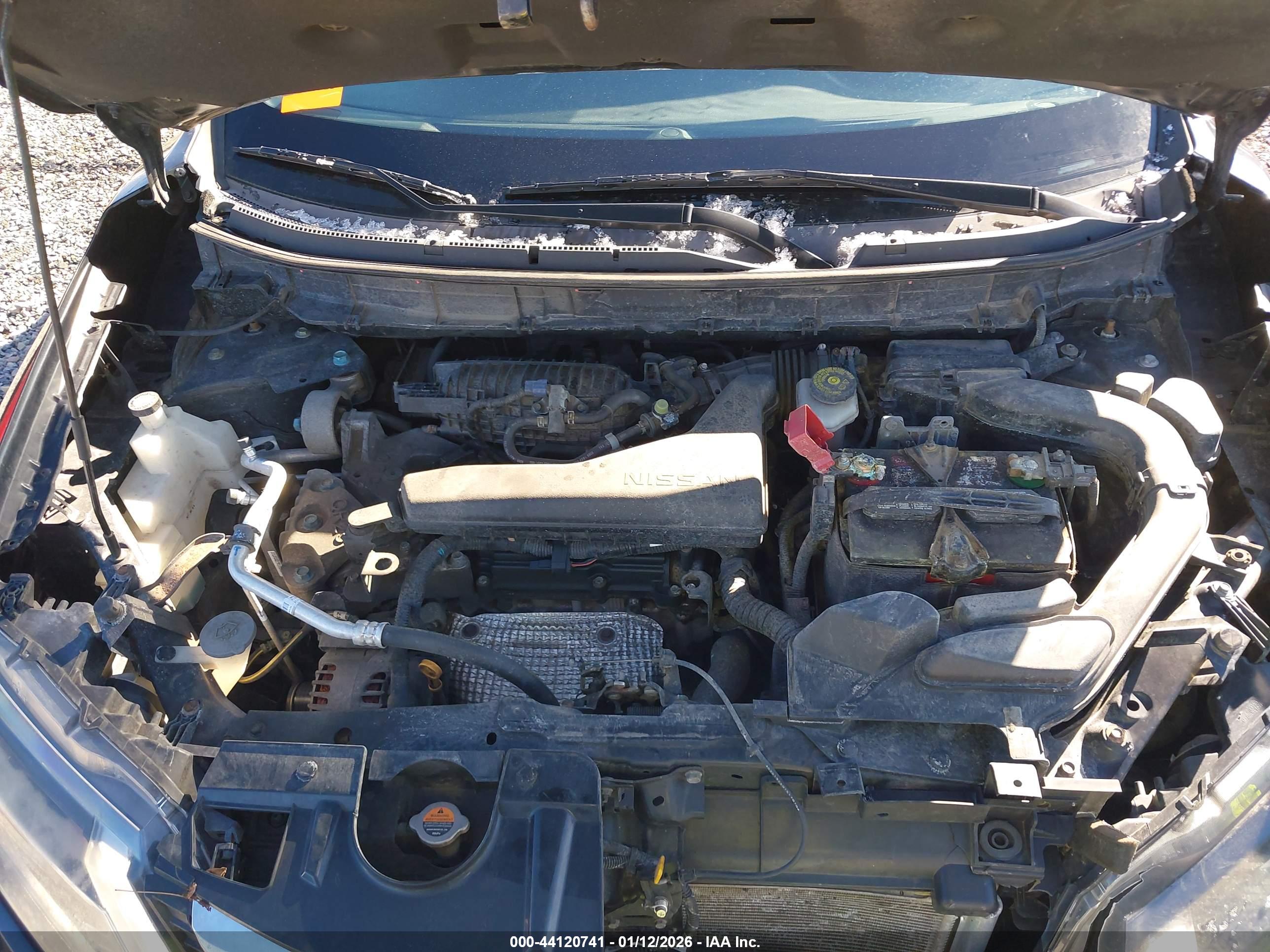 NISSAN ROGUE image 10